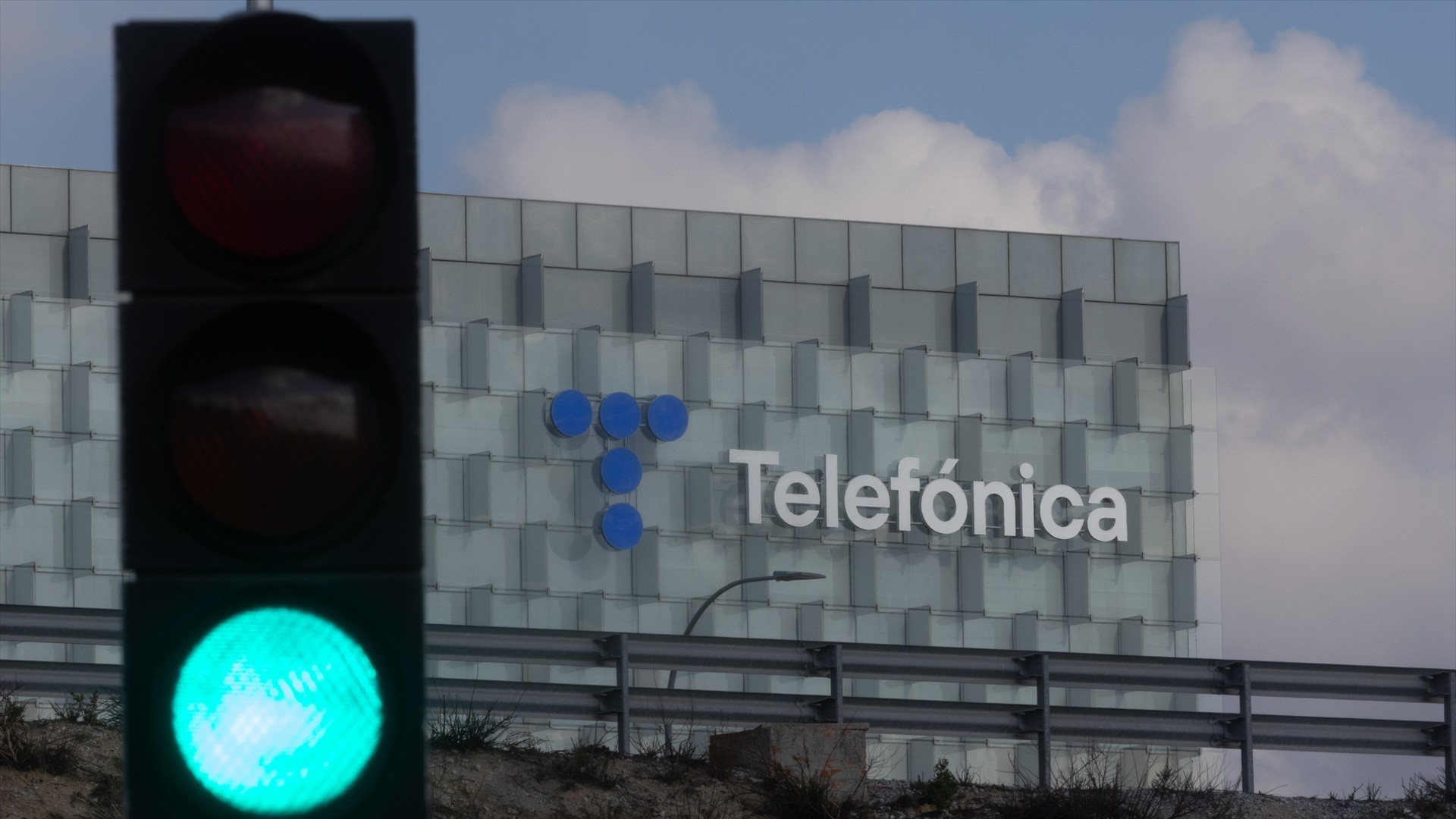 Incidencias en la red de Telefónica por “trabajos de actualización de ...