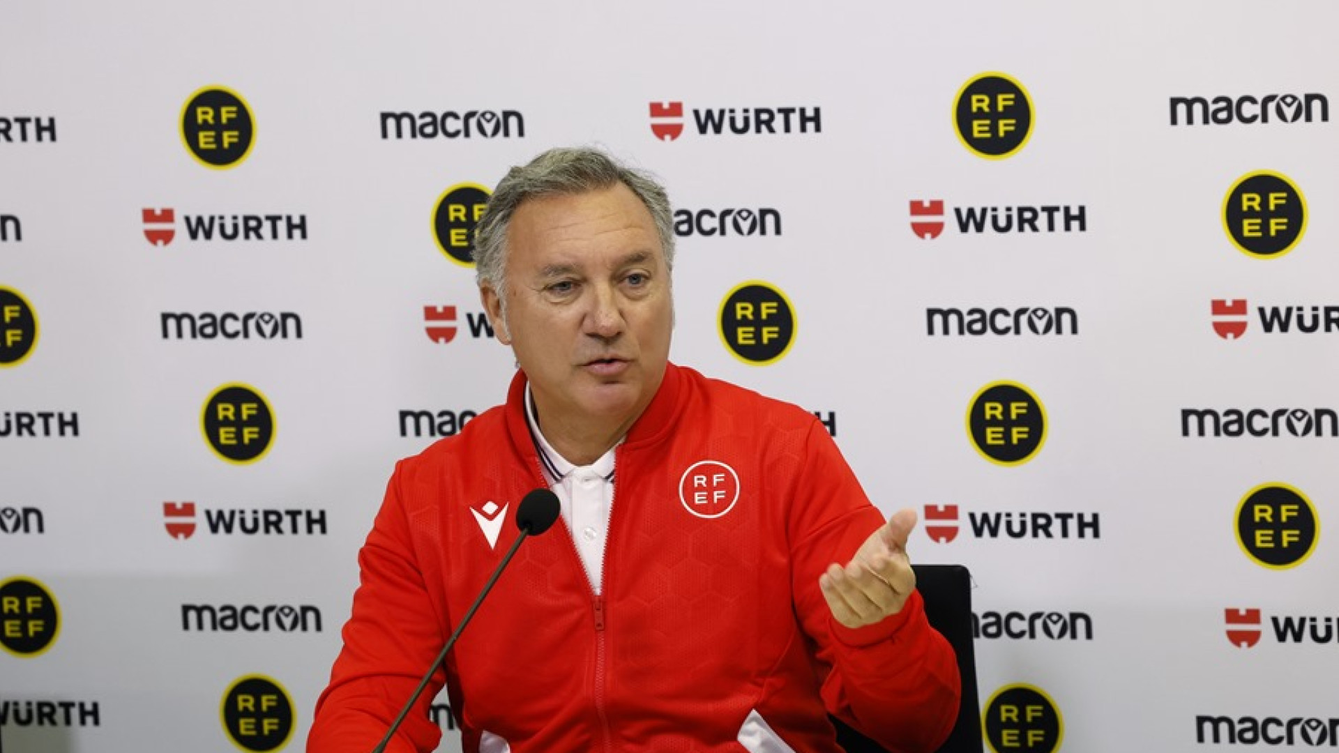 Mendina Cantalejo reaparece tras su destitución como presidente del CTA: "Alguien tiene que pagar por el caso Negreira"