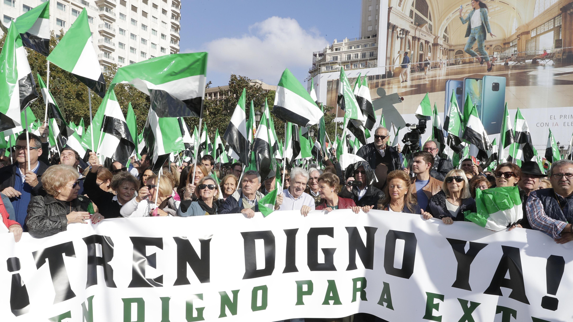 Quejas de los trabajadores del tren en Extremadura: "No hay ni un solo taller para arreglar las incidencias"