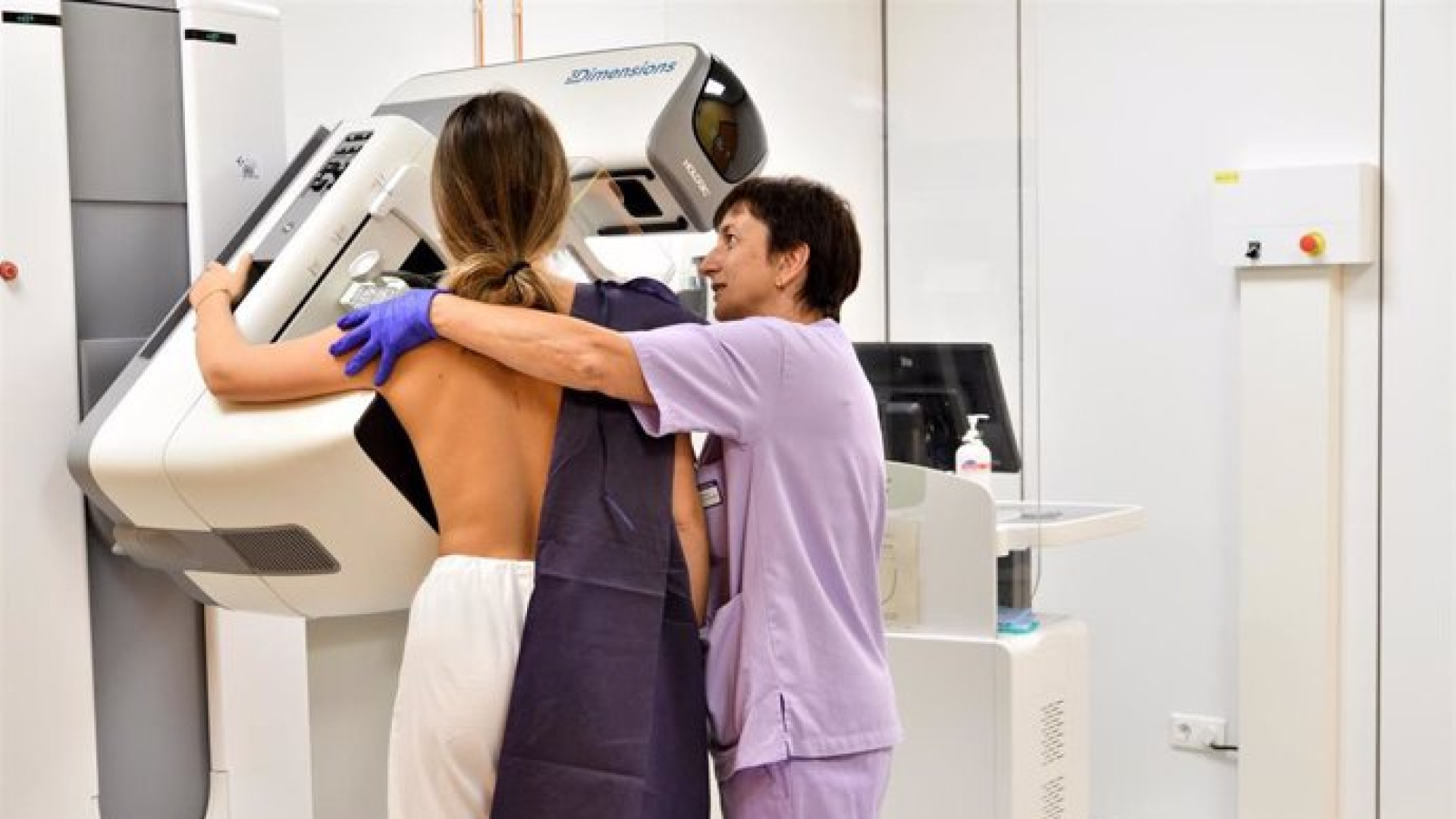El Virgen del Rocío copa el 90% de los errores en el cribado del cáncer de mama: se harán más pruebas a 1.800 mujeres