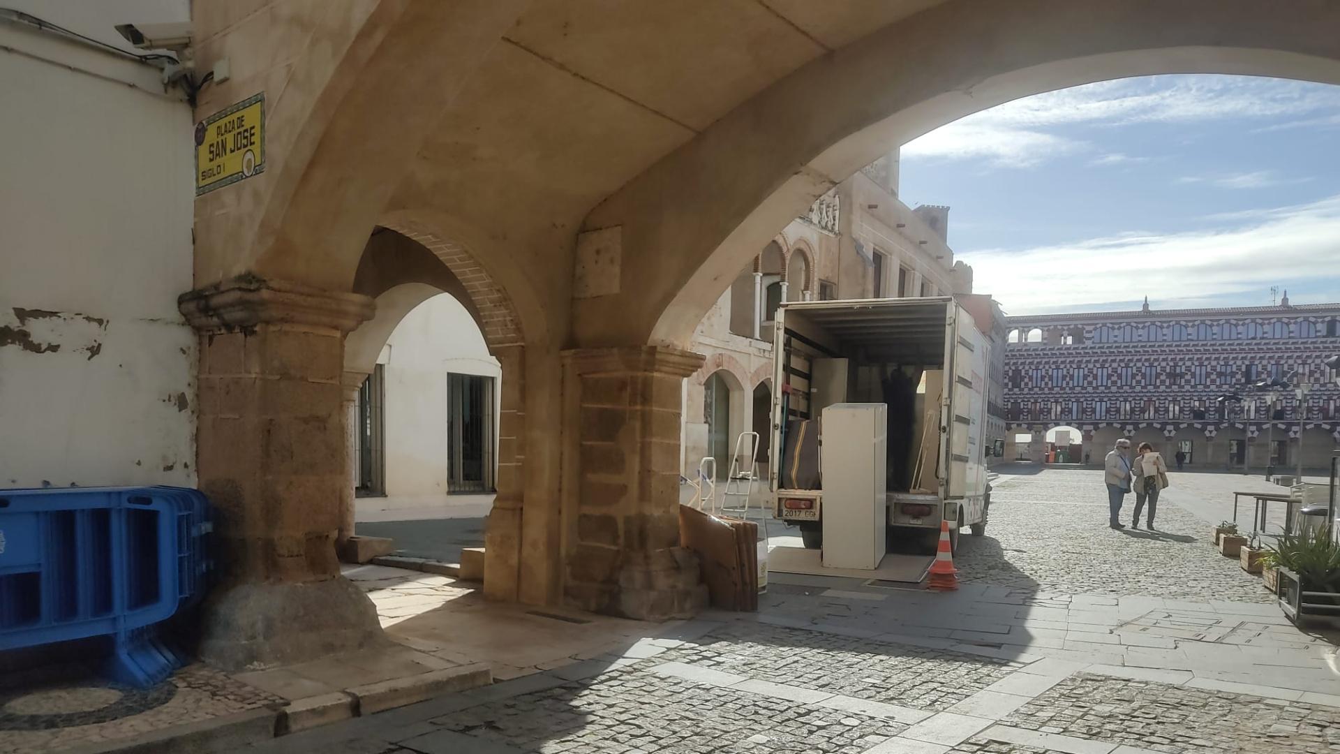 Escalan ante el Defensor del Pueblo el problema de abandono de viviendas en el Casco Antiguo de Badajoz