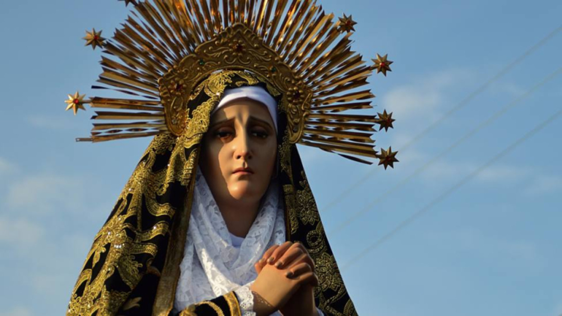 Una espada en el corazón: Así se vive el Viernes de Dolores