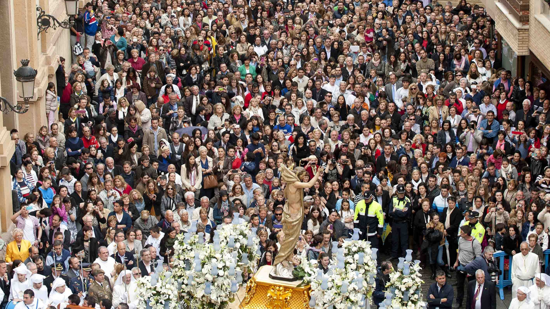 La procesión del Resucitado de Cartagena se renueva y afianza su horario histórico