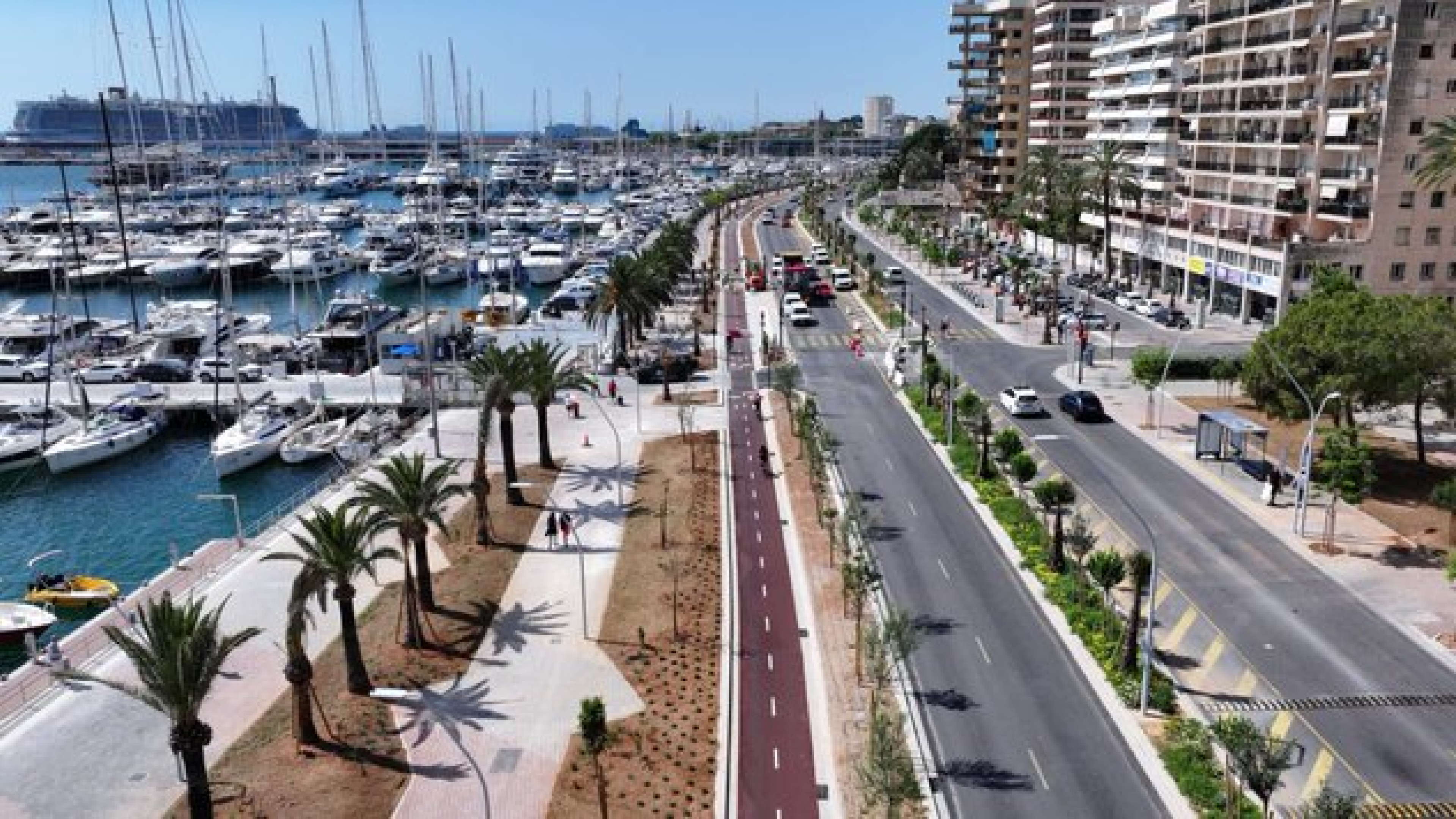 Los empresarios del Paseo Marítimo celebran el cambio de rumbo y aspiran a competir con Montecarlo: "Hay que pensar en grande"