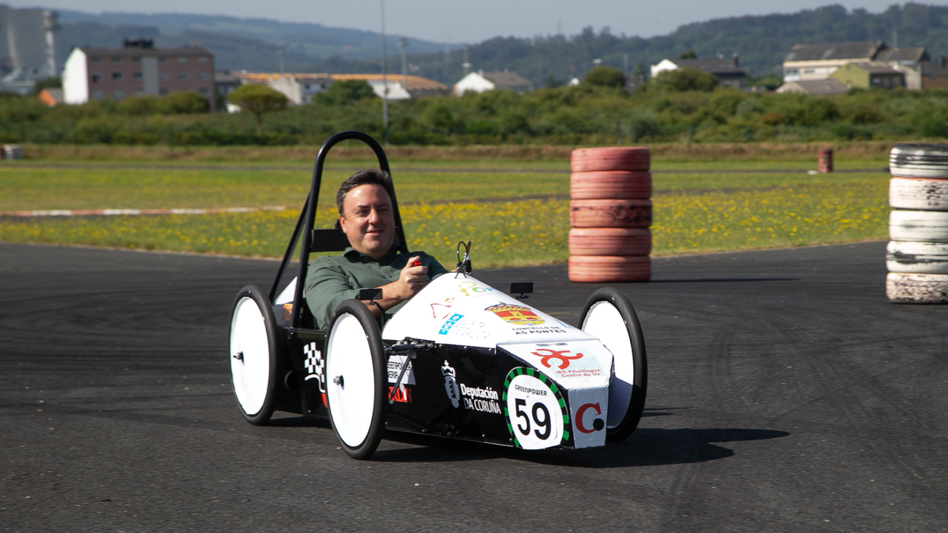 El circuito de As Pontes acoge la segunda carrera Greenpower Galicia ...