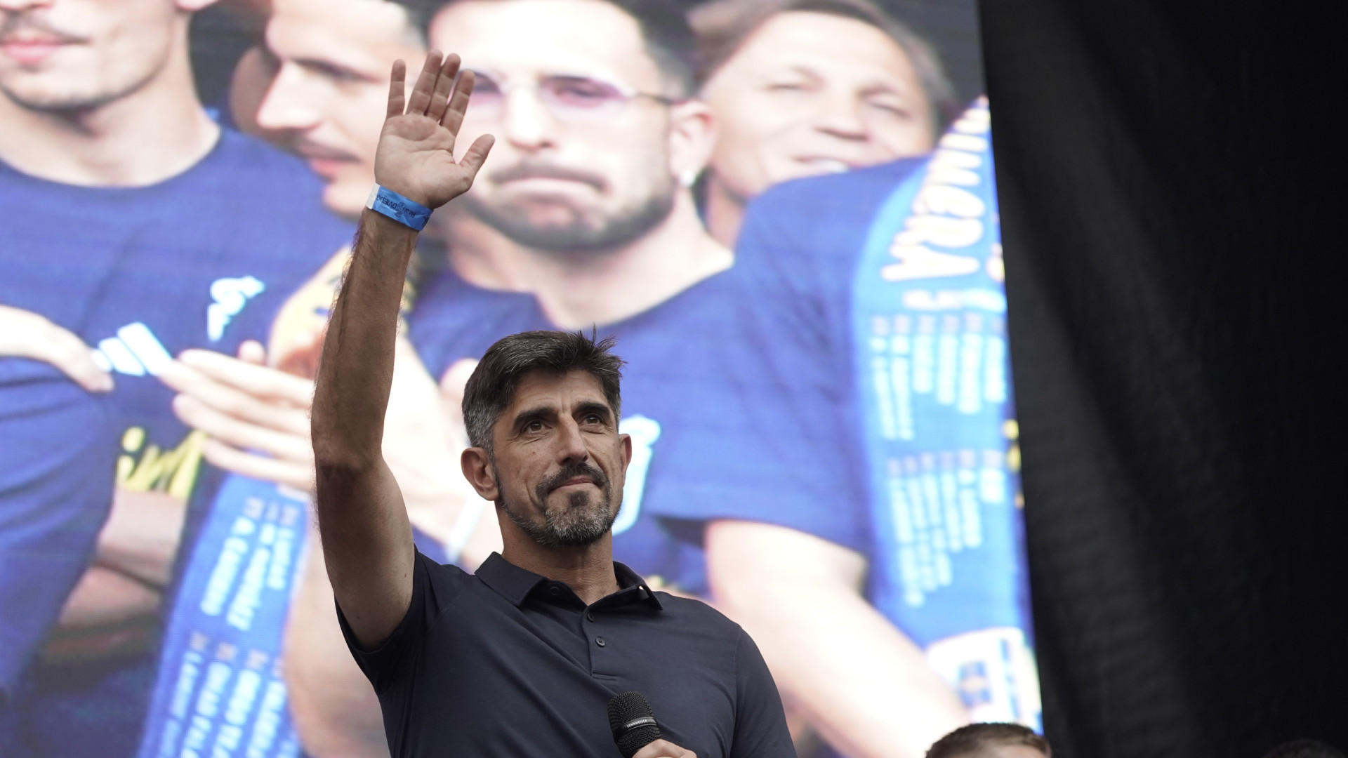 Sopresón en Oviedo: Paunovic abre la veda en los banquillos de Primera