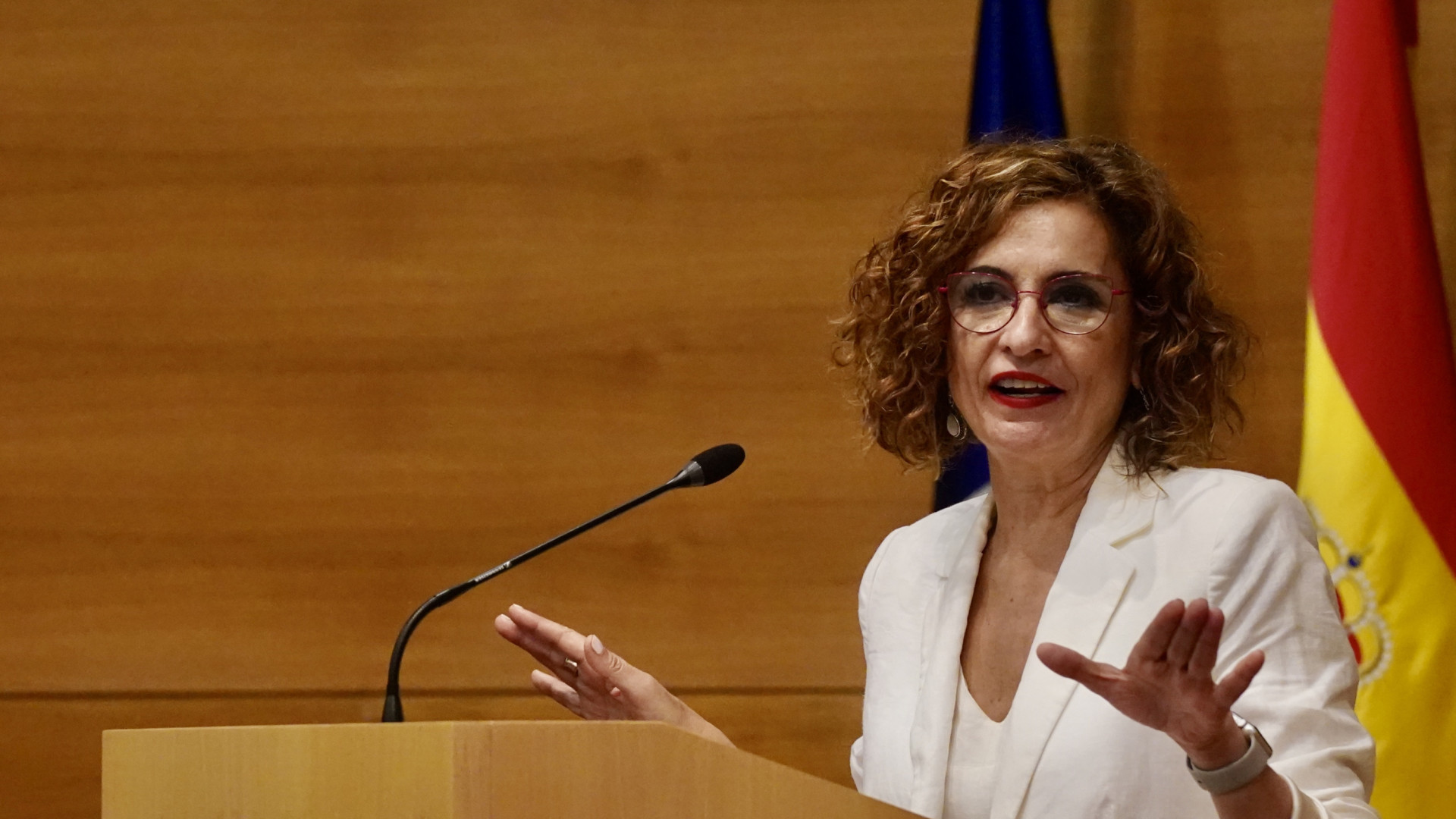 Hacienda empieza a vigilar más de un millón de tarjetas de usuarios de estos bancos: en la última declaración enviaron requerimientos de información