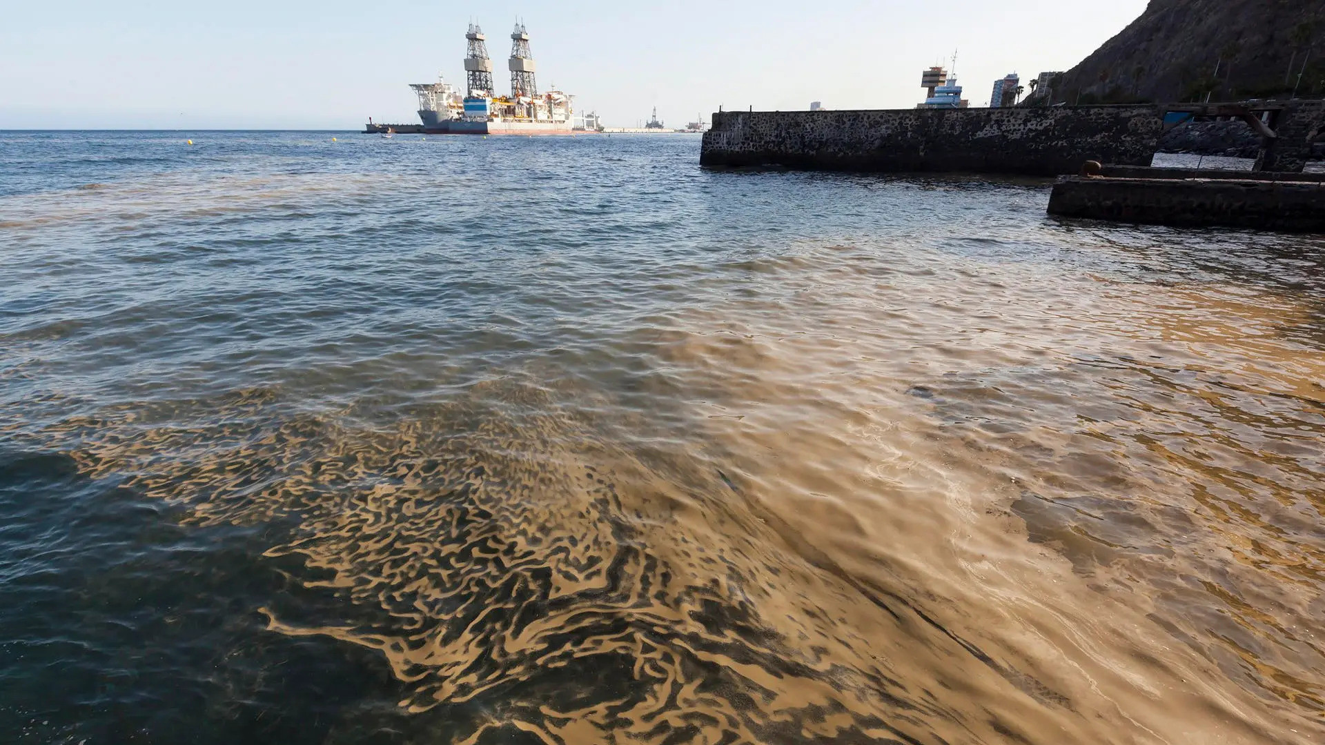 Ben Magec ve el problema de los vertidos en Gran Canaria en la mezcla de aguas pluviales y fecales en la red de saneamiento público