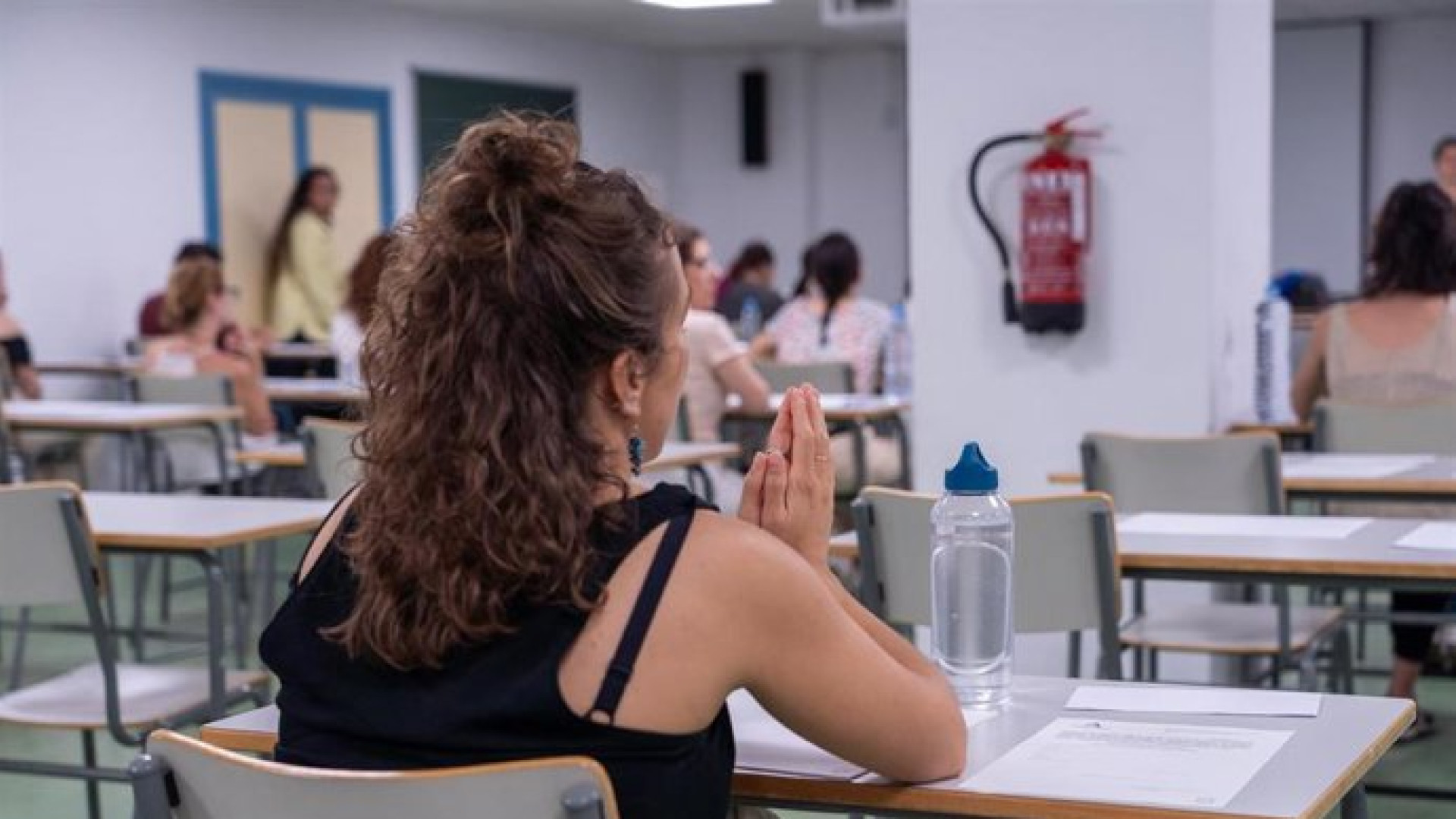 Polémicas oposiciones a profesor en Aragón: "Vamos a ciegas"
