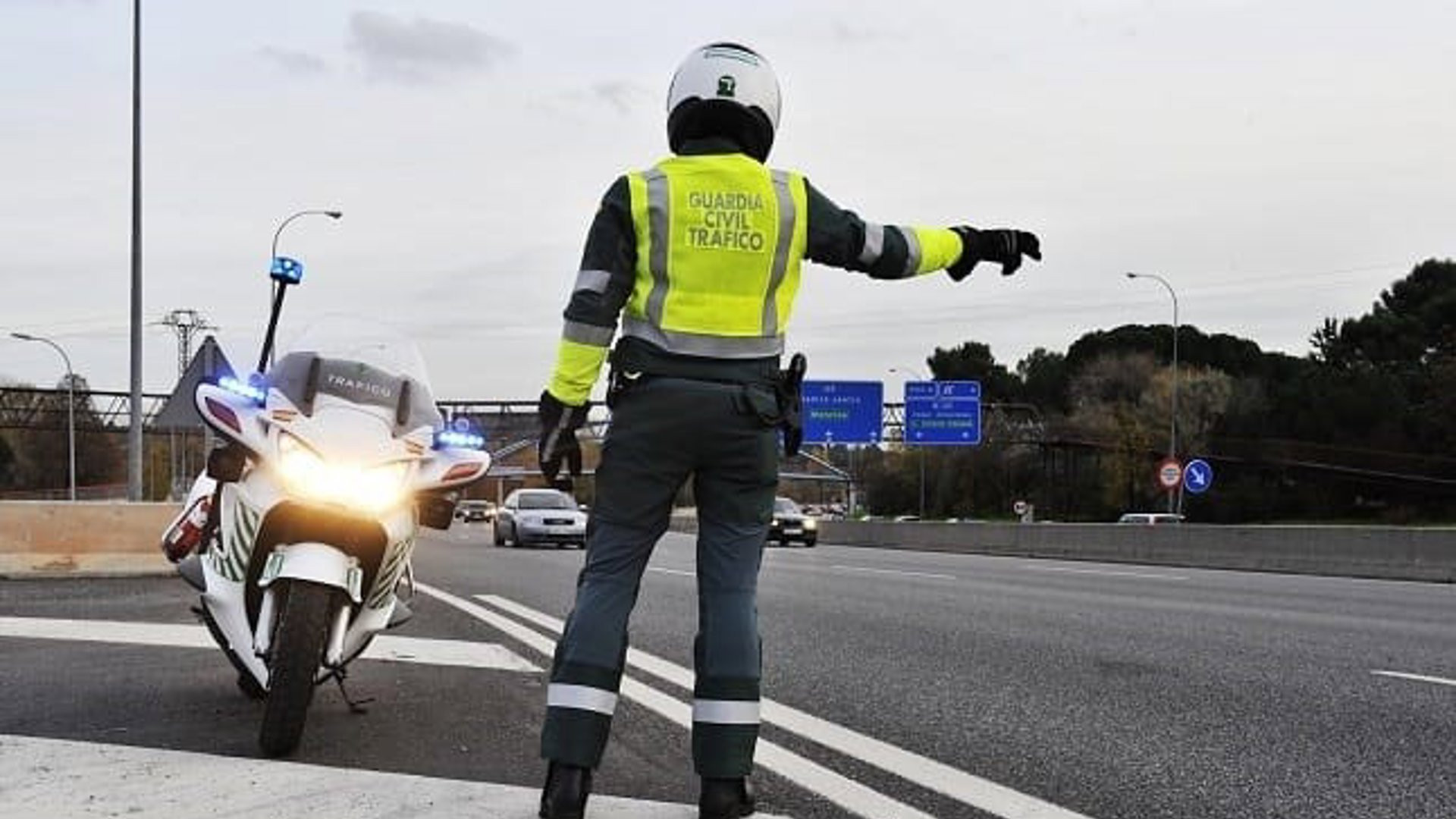 Pillado a 218 kilómetros por hora por la A-92N