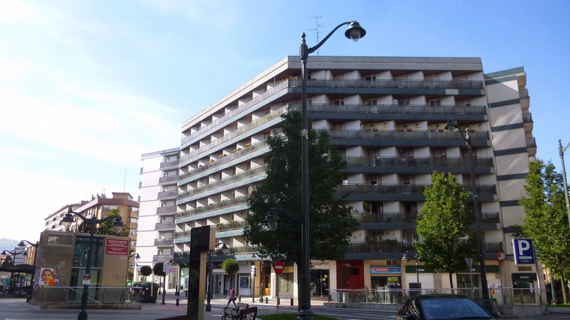 Uno de los barrios con mayor densidad de población de Europa está en Bilbao: unos 40.000 habitantes por kilómetro cuadrado