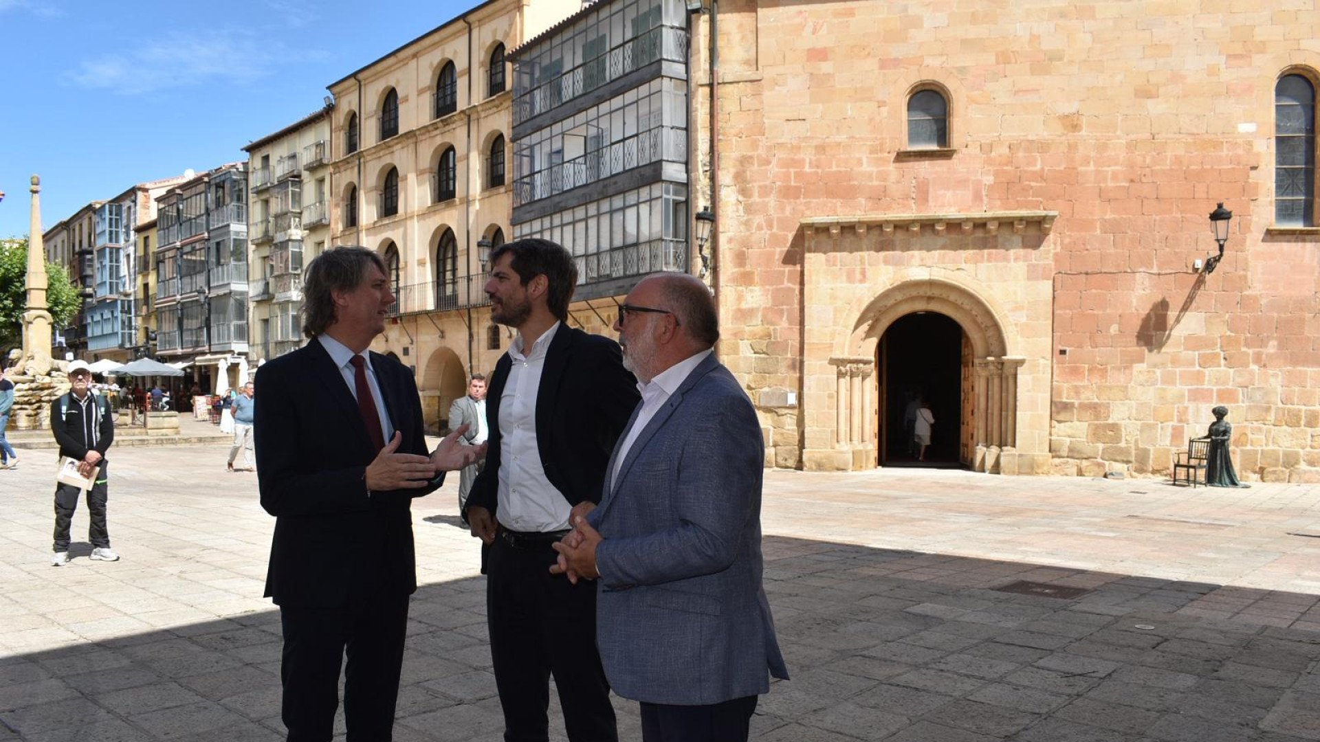 Urtasun subraya la capitalidad cultural de Soria gracias al futuro Centro Nacional de Fotografía que albergará la ciudad