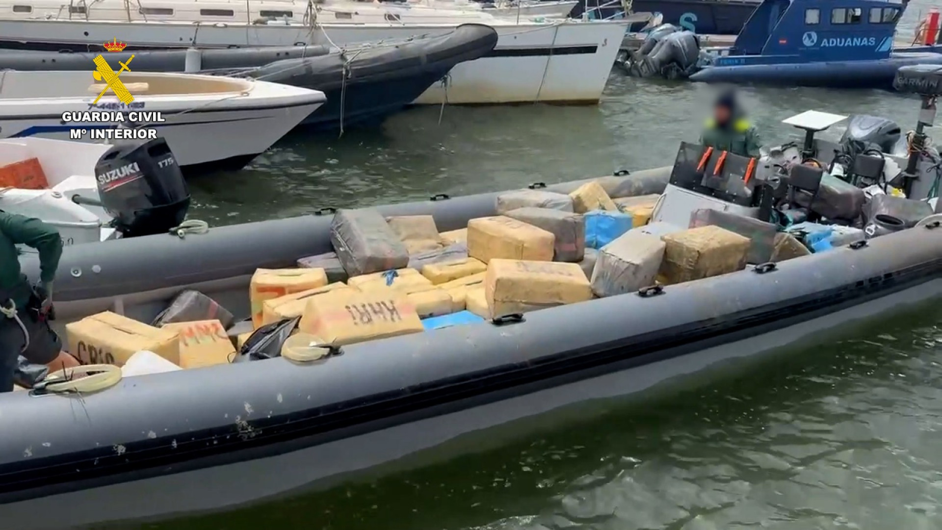 Cuatro detenidos y dos narcolachas intervenidas con 5 toneladas de hachís en Huelva