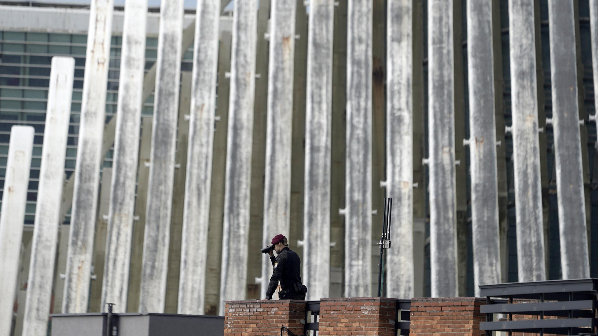 El edificio de Oviedo que se convierte en sede de la ONU ante la expectación de millones de personas