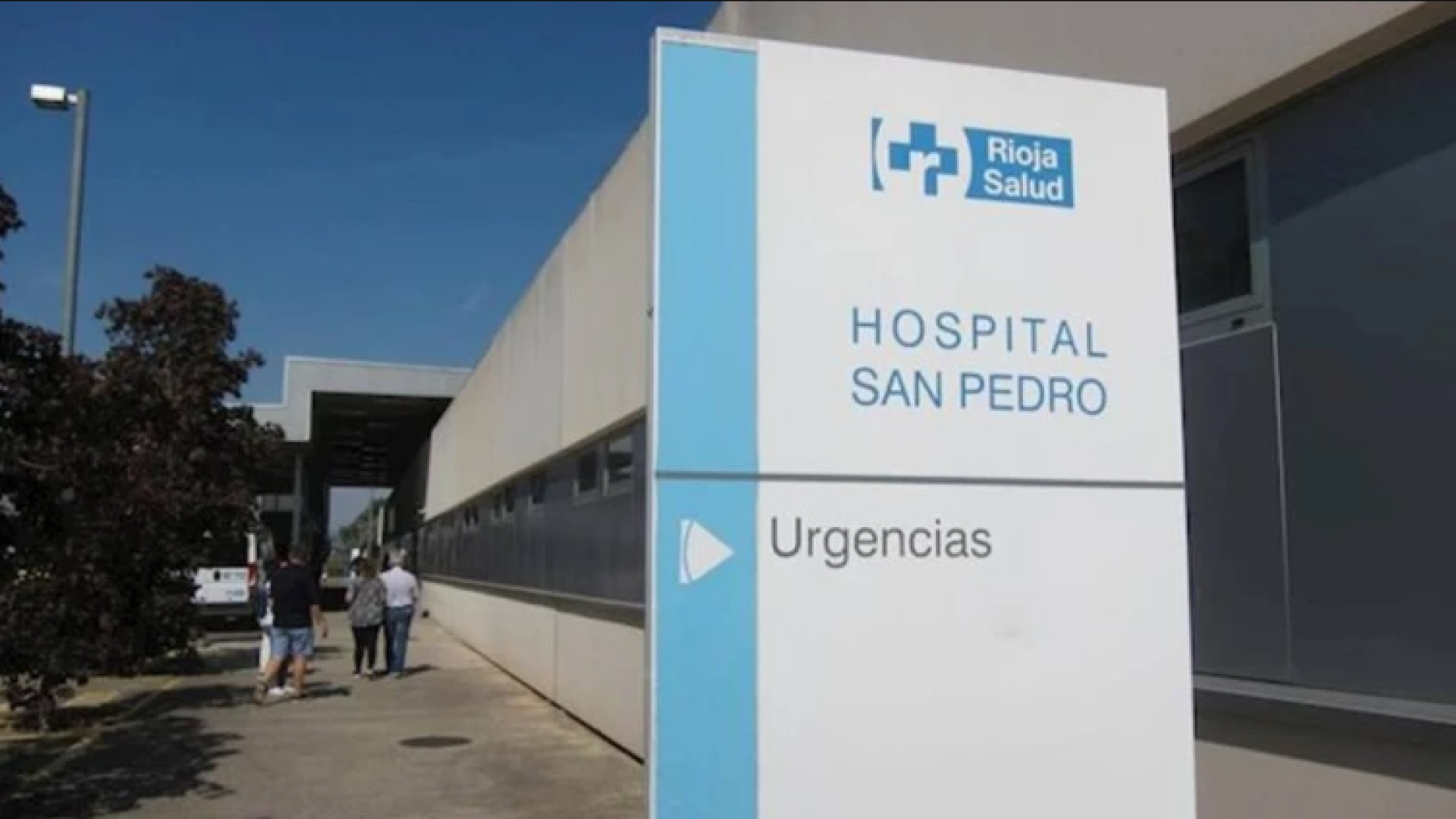 Un incendio en una fábrica de Logroño deja dos trabajadores hospitalizados