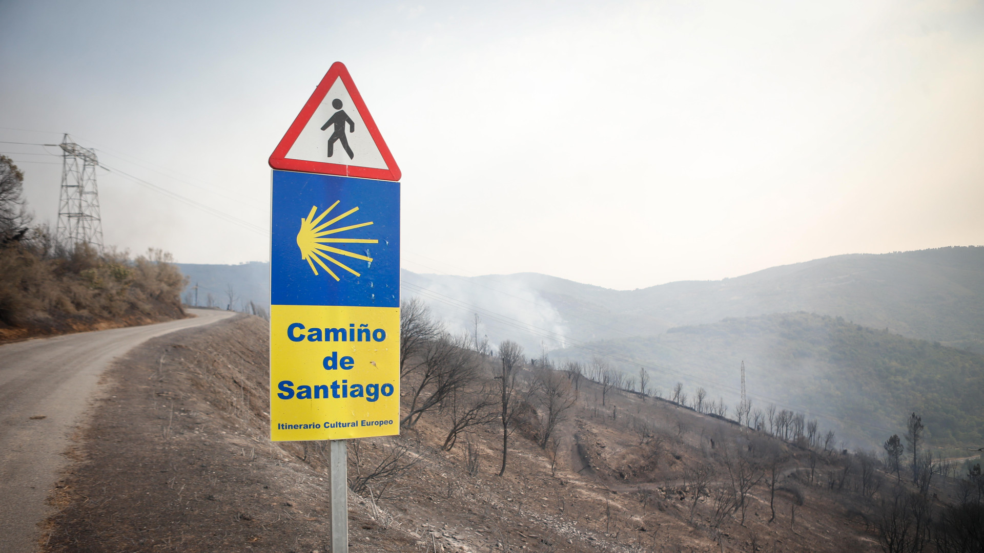 El fuego de Larouco (Ourense) ya es el mayor de la historia de Galicia: 20.000 hectáreas