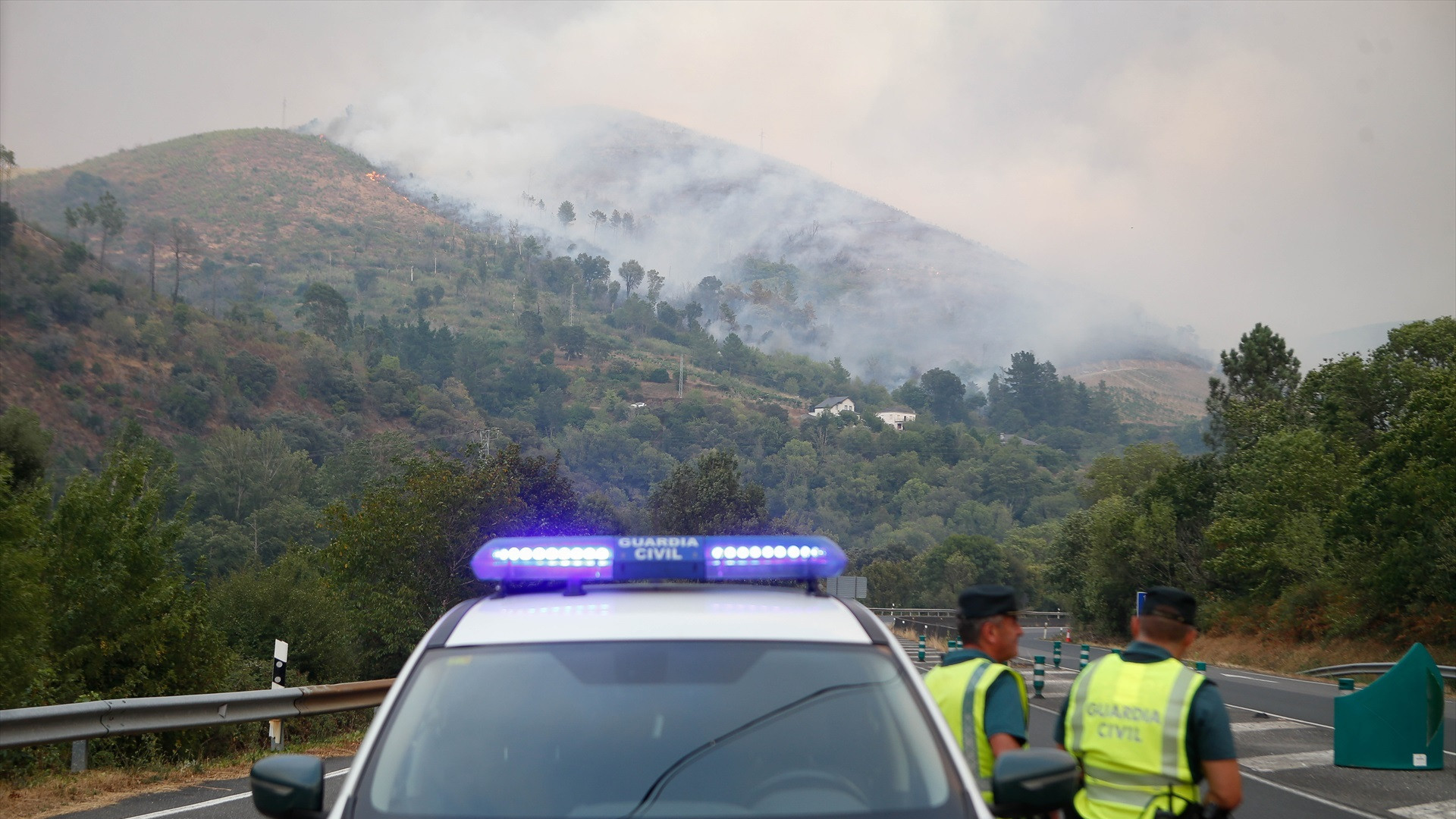La Guardia Civil identifica a un hombre de 53 años como supuesto responsable del incendio que arrasó 1.100 hectáreas en A Pobra do Brollón (Lugo)