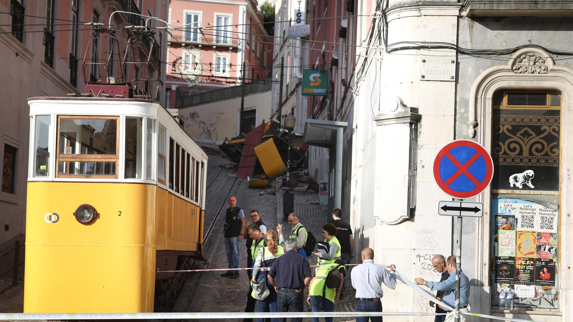 Una guía turística en Lisboa explica qué podría haber provocado el accidente del funicular: "Según las investigaciones"