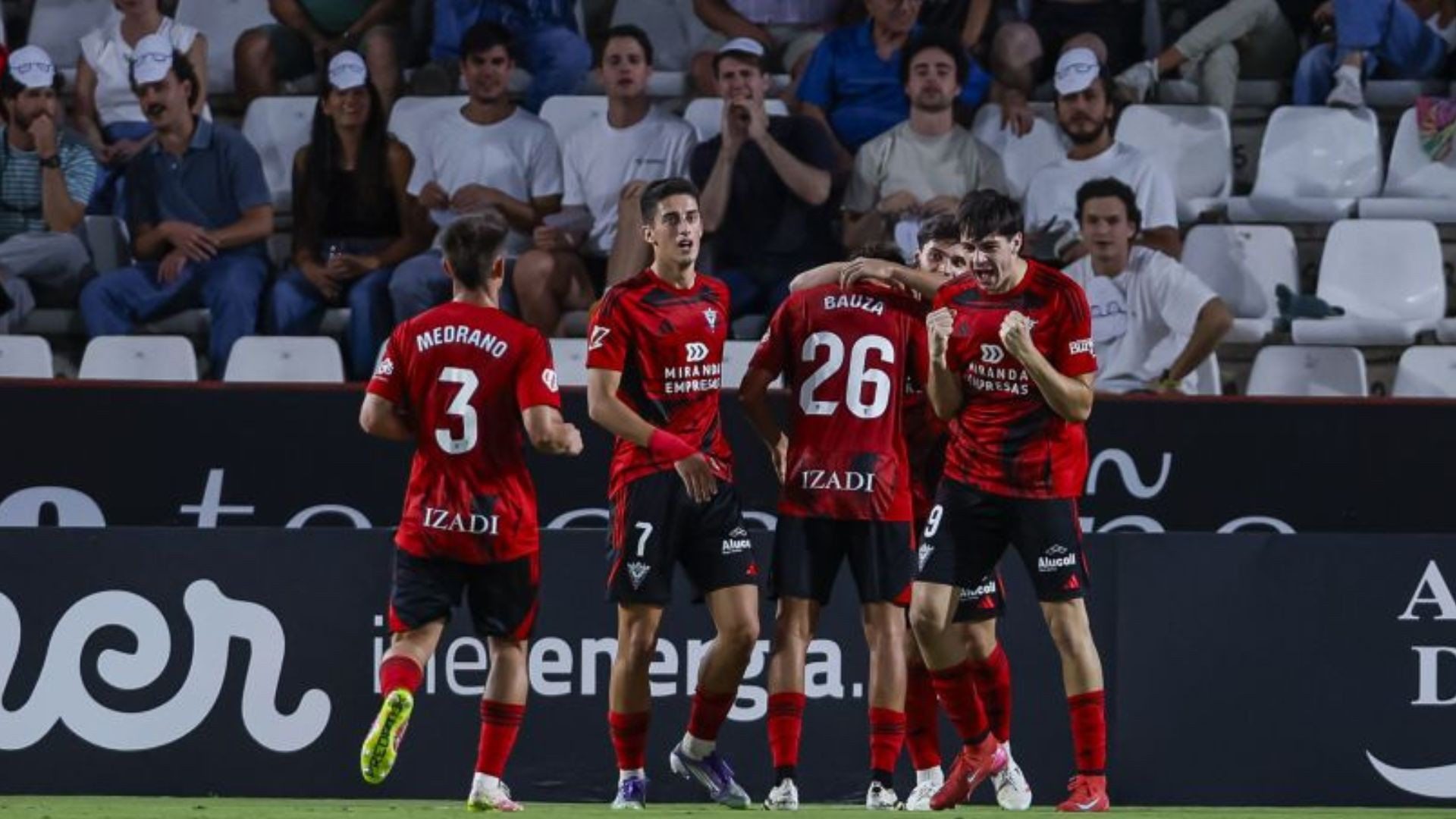 El Mirandés asalta el Carlos Belmonte y golea al Albacete
