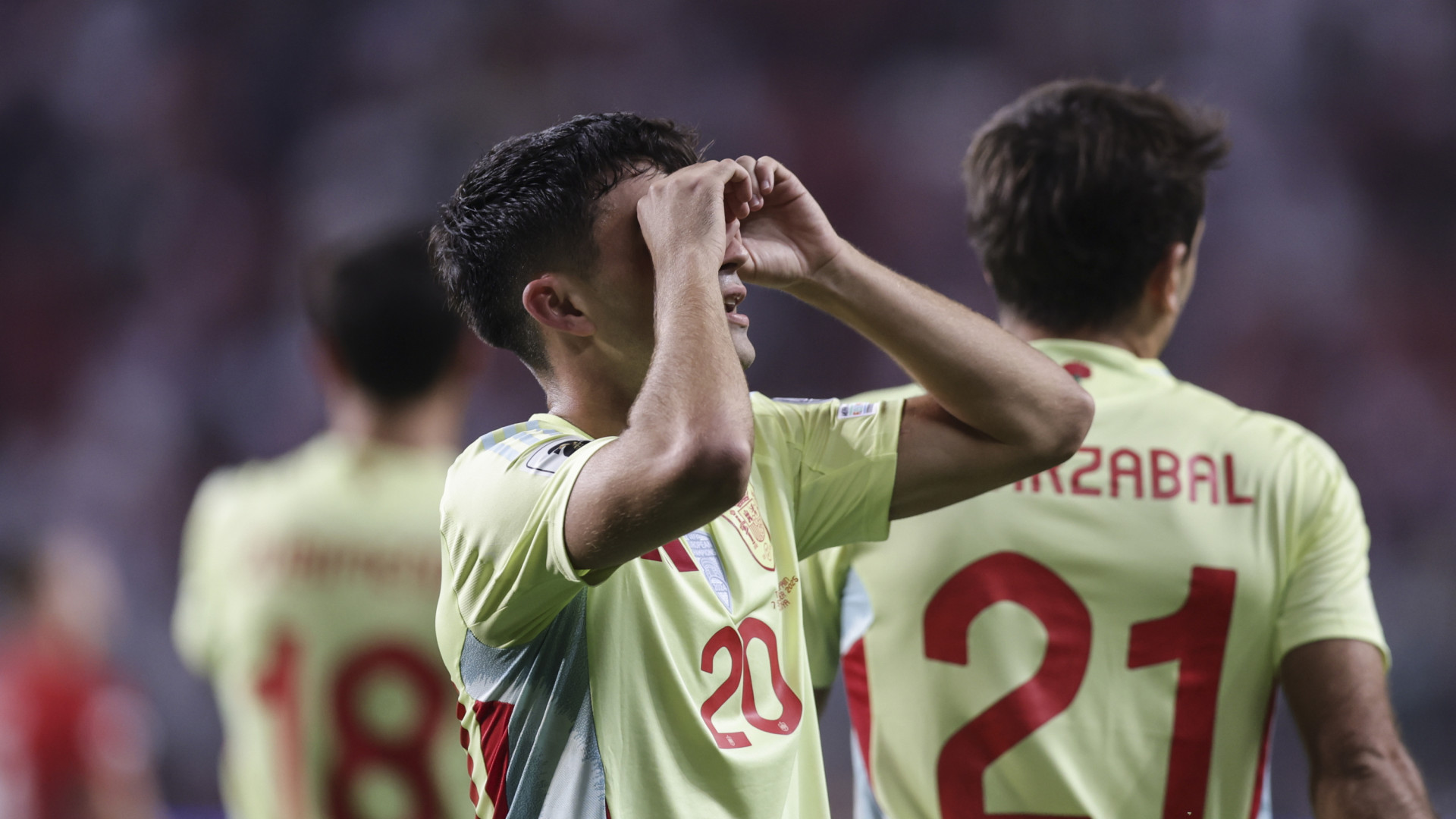 Pedri desvela sus manías antes de un partido: "Diez minutos antes..."