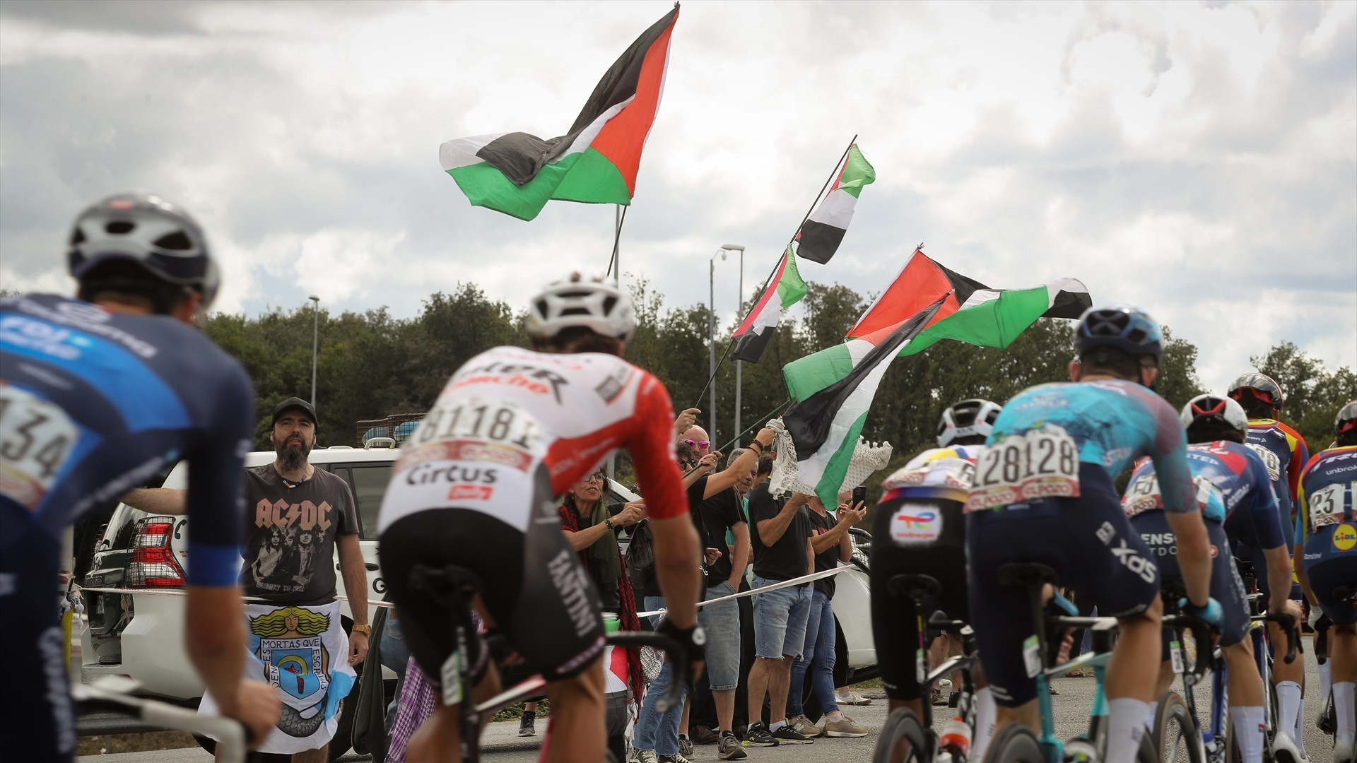 Los ciclistas llegaron a proponer a La Vuelta acabar en el Jarama para salvar el final de la carrera