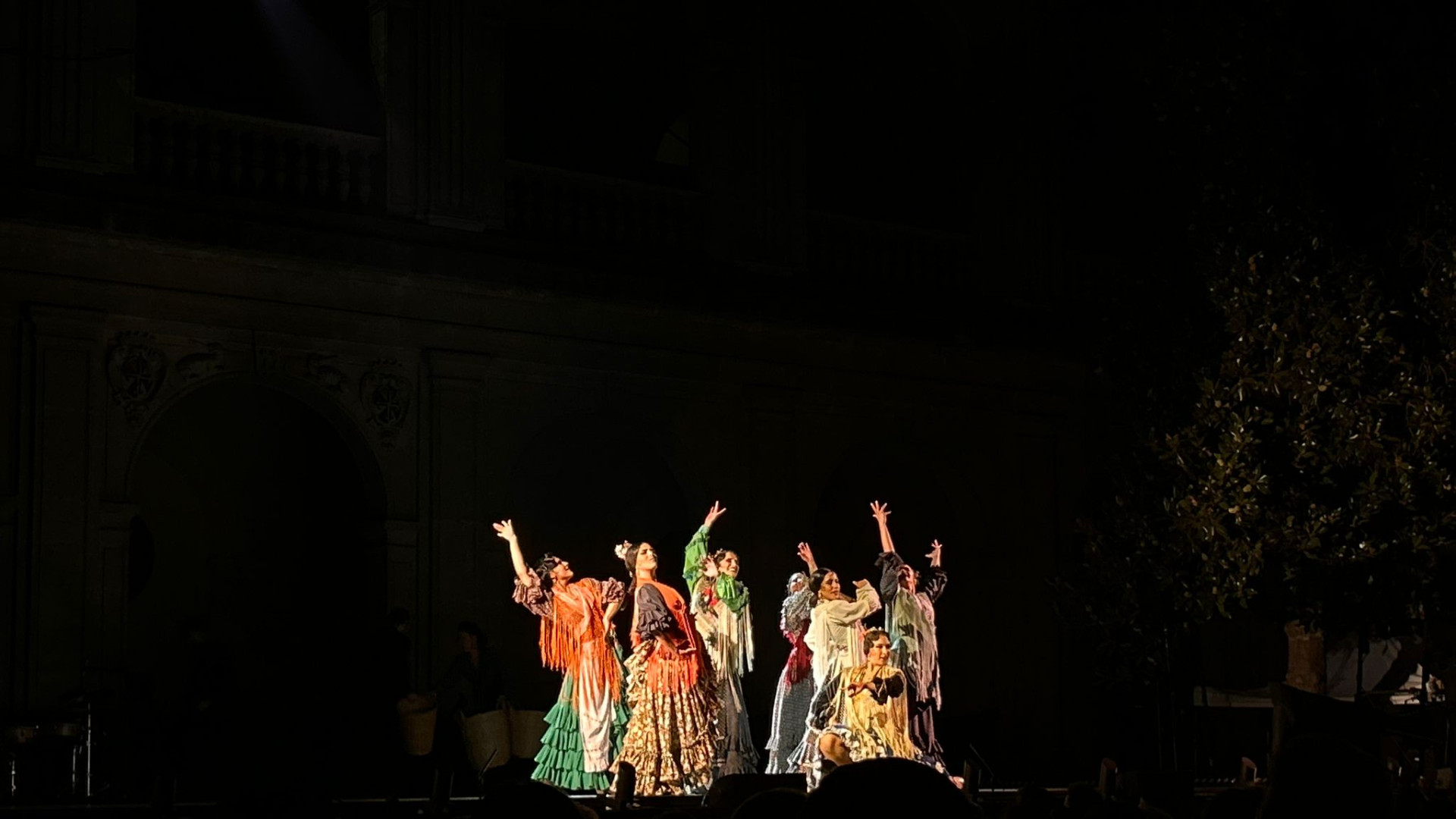 Patricia Guerrero y su Ballet Flamenco de Andalucía triunfan en la Bienal de Granada