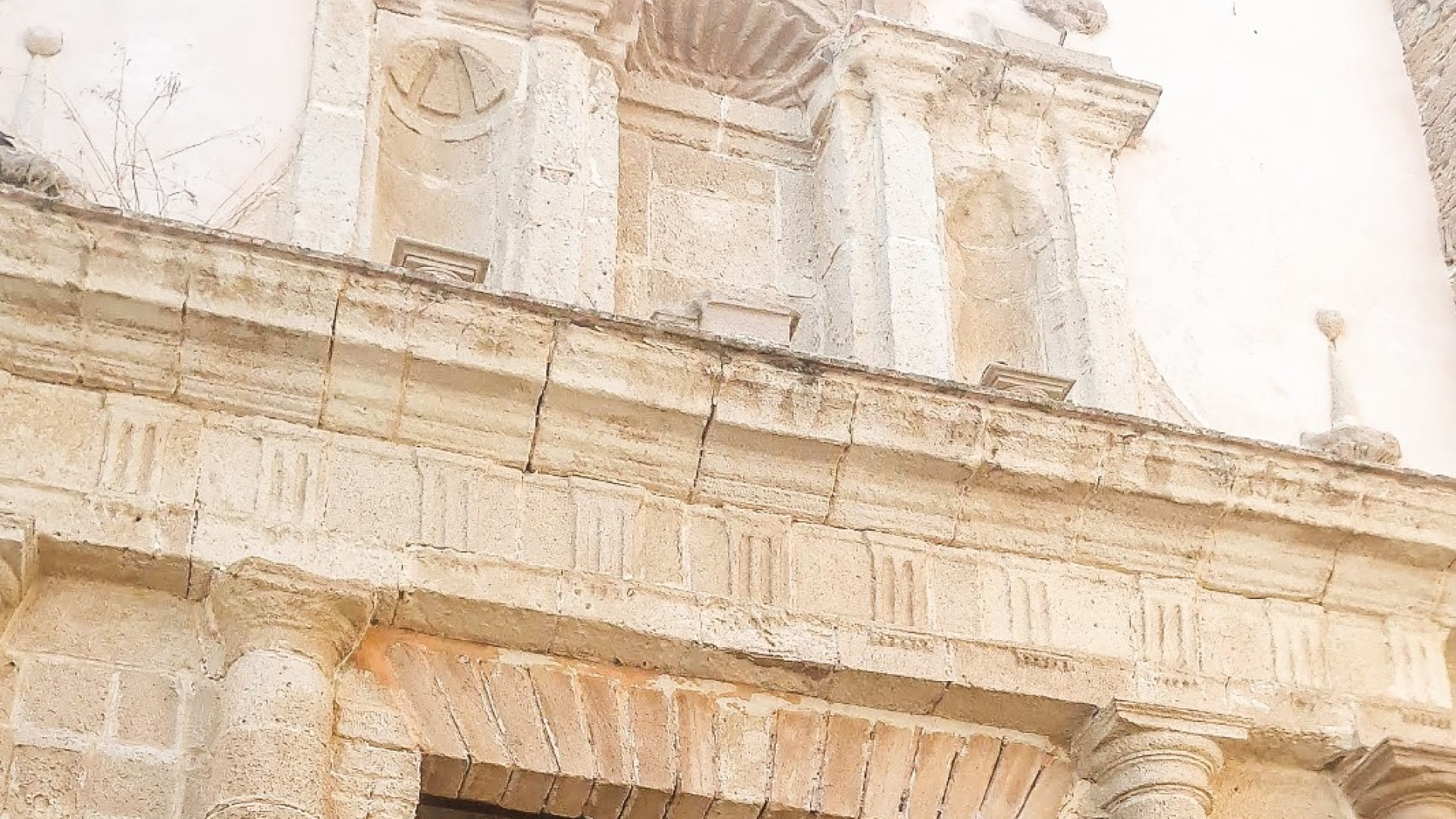 La puerta de la Iglesia de Santa María será restaurada gracias la Fundación del Cádiz CF