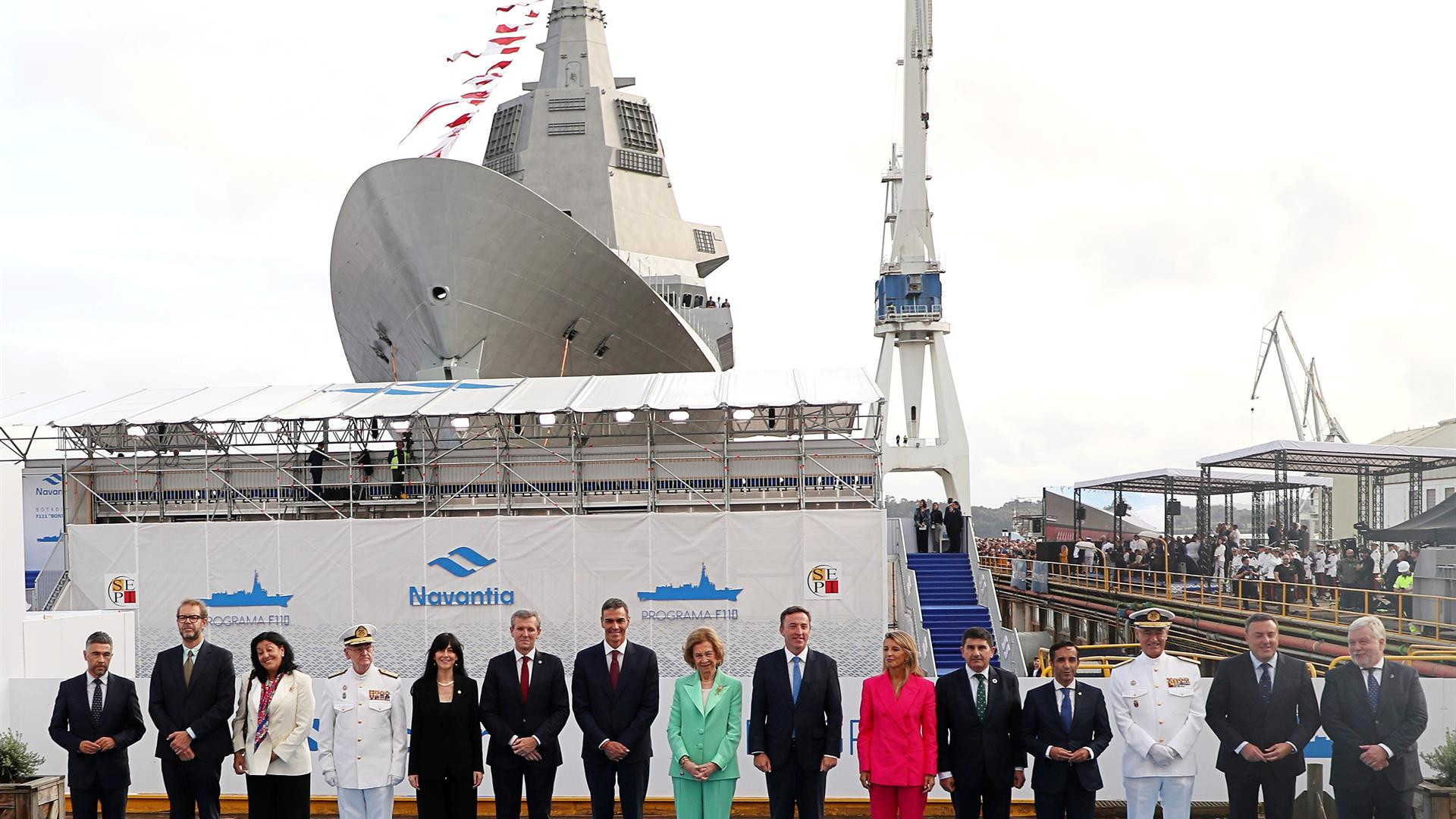 La primera de las fragatas de la serie F-110 ya está en el mar
