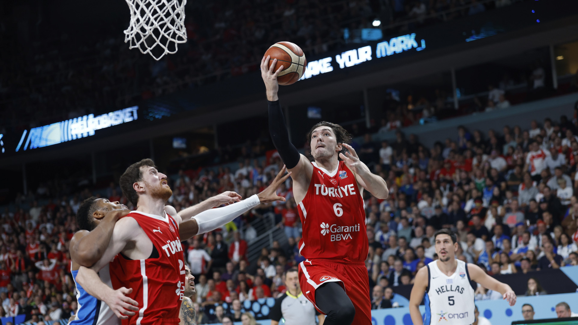 Turquía aplasta a Grecia y jugará su primera final en un Eurobasket