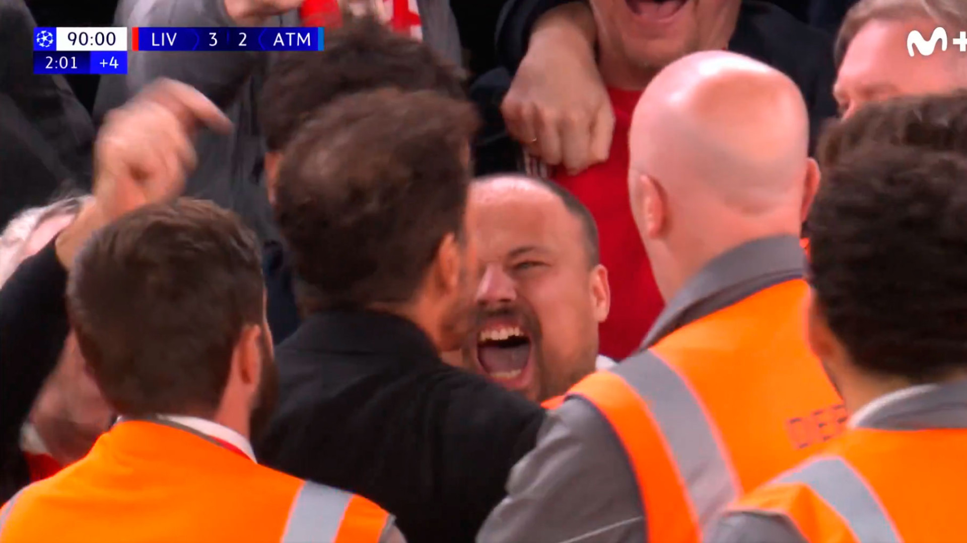 El aficionado del Liverpool, que provocó la expulsión de Simeone con sus insultos, desvela qué le dijo al Cholo: "Se ha abierto la especulación..."