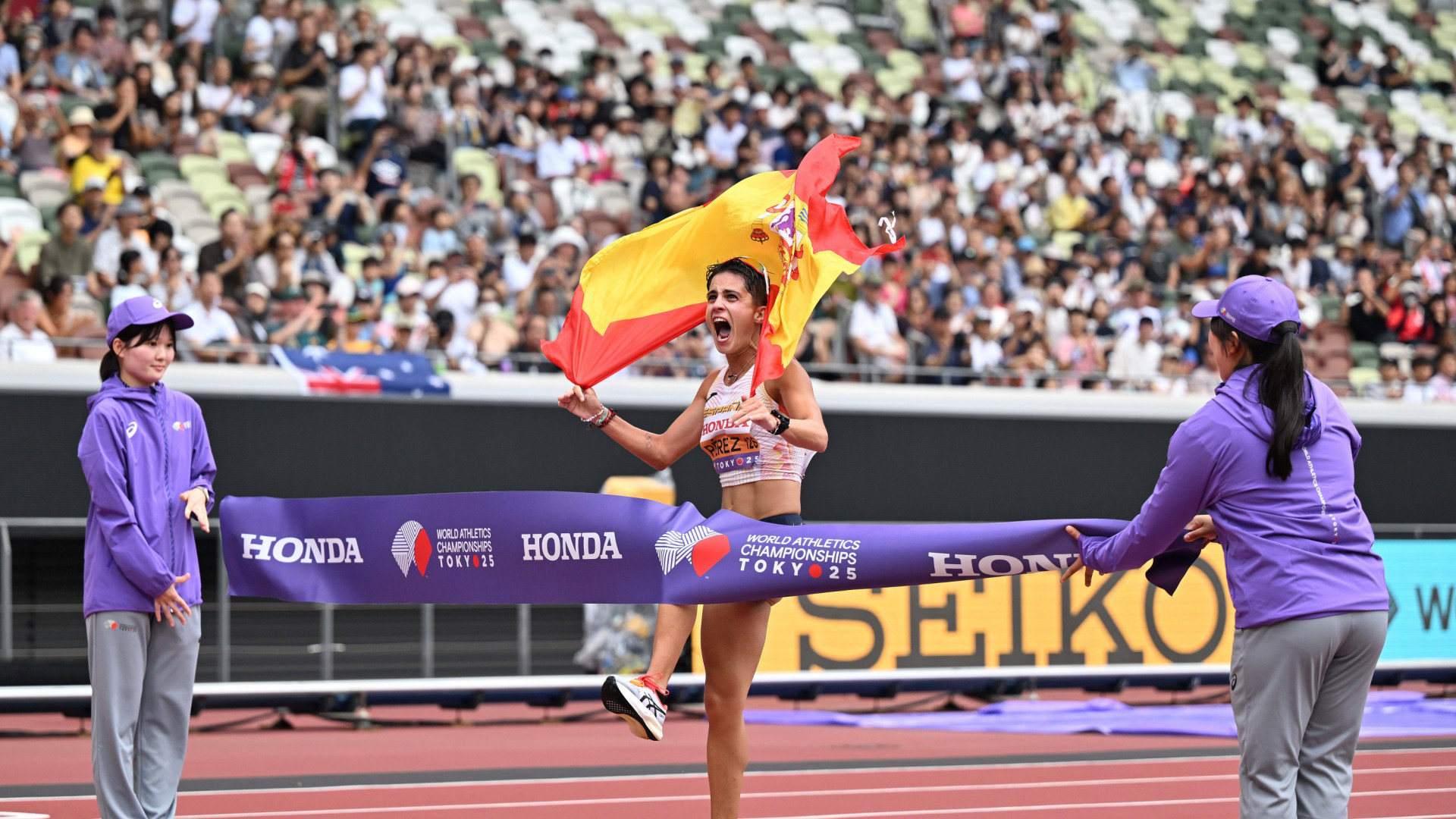 María Pérez reina también en los 20 kilómetros marcha