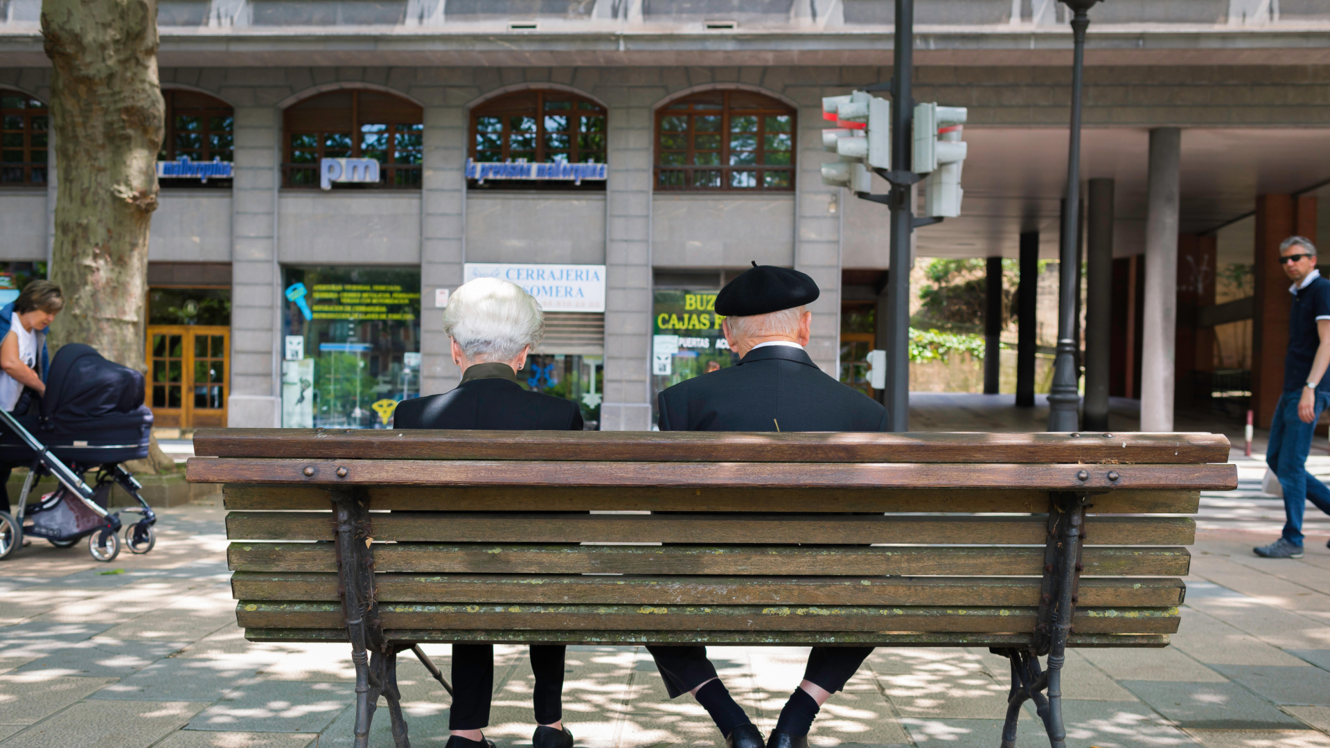David (75) autónomo jubilado: "Mi mujer tiene una pensión de unos 1.000 €, yo unos 500, si no hubiéramos invertido, sería insuficiente"