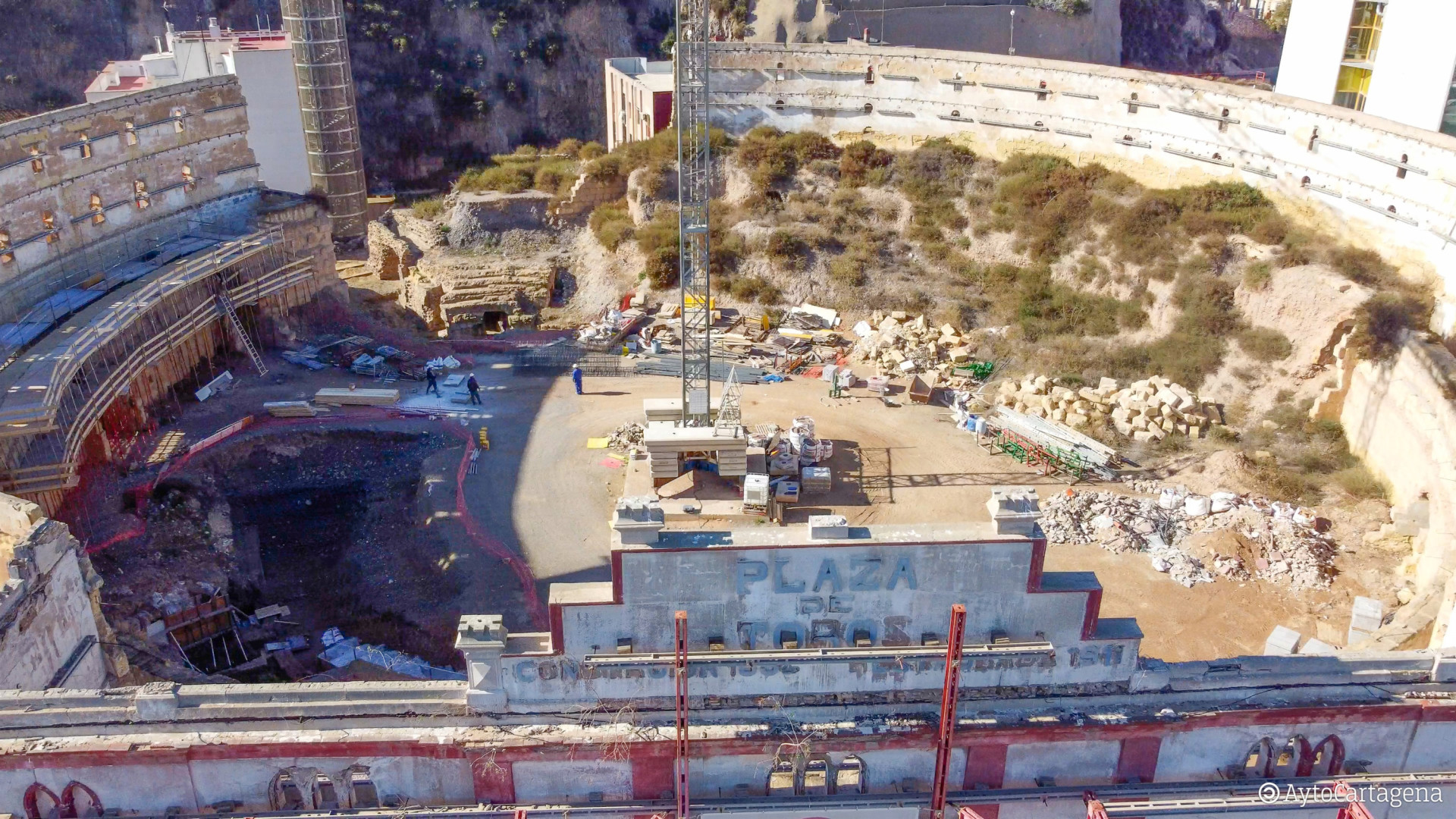 Horror oculto bajo el anfiteatro romano: Hallan en Cartagena la “fosa de las fieras”