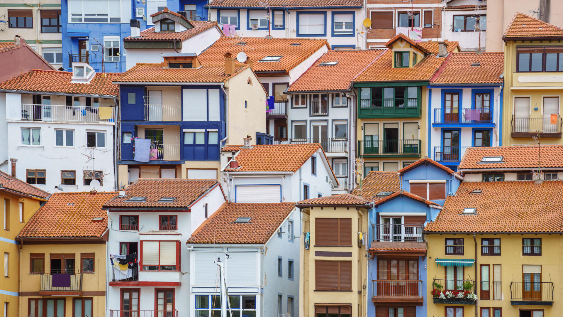 Cómo calcular si este 2025 pagas de más en tu comunidad de vecinos, hay cambios que podrían afectar a tu cuota mensual: en la Ley de Propiedad Horizontal