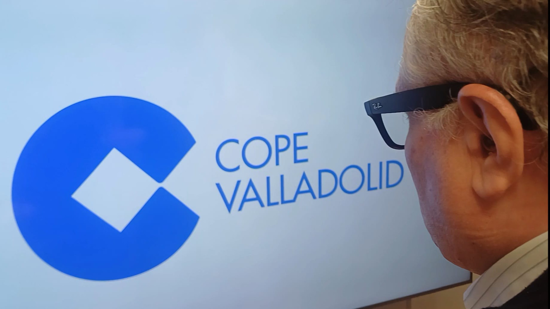El empeño de un sordociego de Valladolid por seguir conectado con su entorno: “Ser autosuficiente”