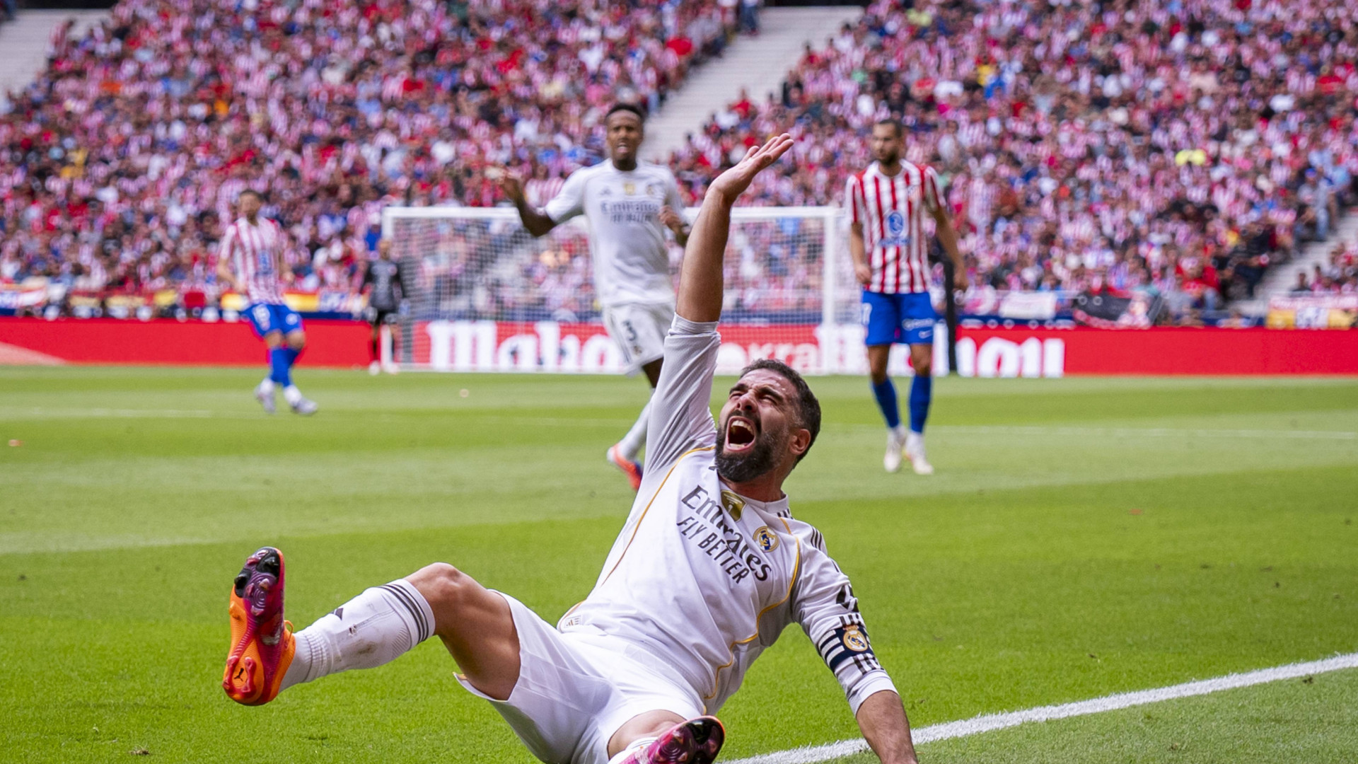 Carvajal se lesiona en el sóleo y el Real Madrid se queda sin lateral derecho