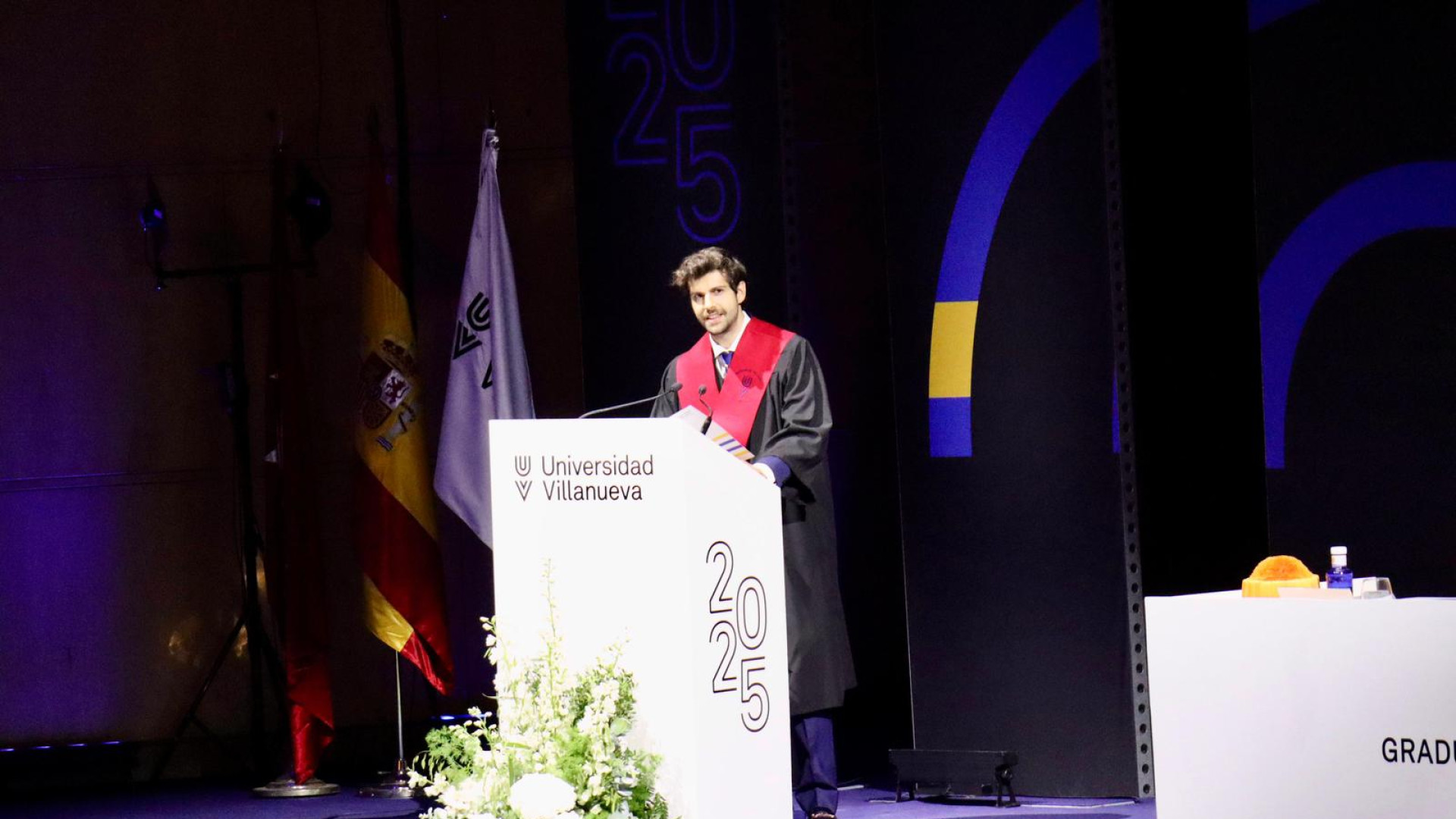 Un joven de Madrid se saca la carrera en dos años: cuenta a COPE como lo ha conseguido