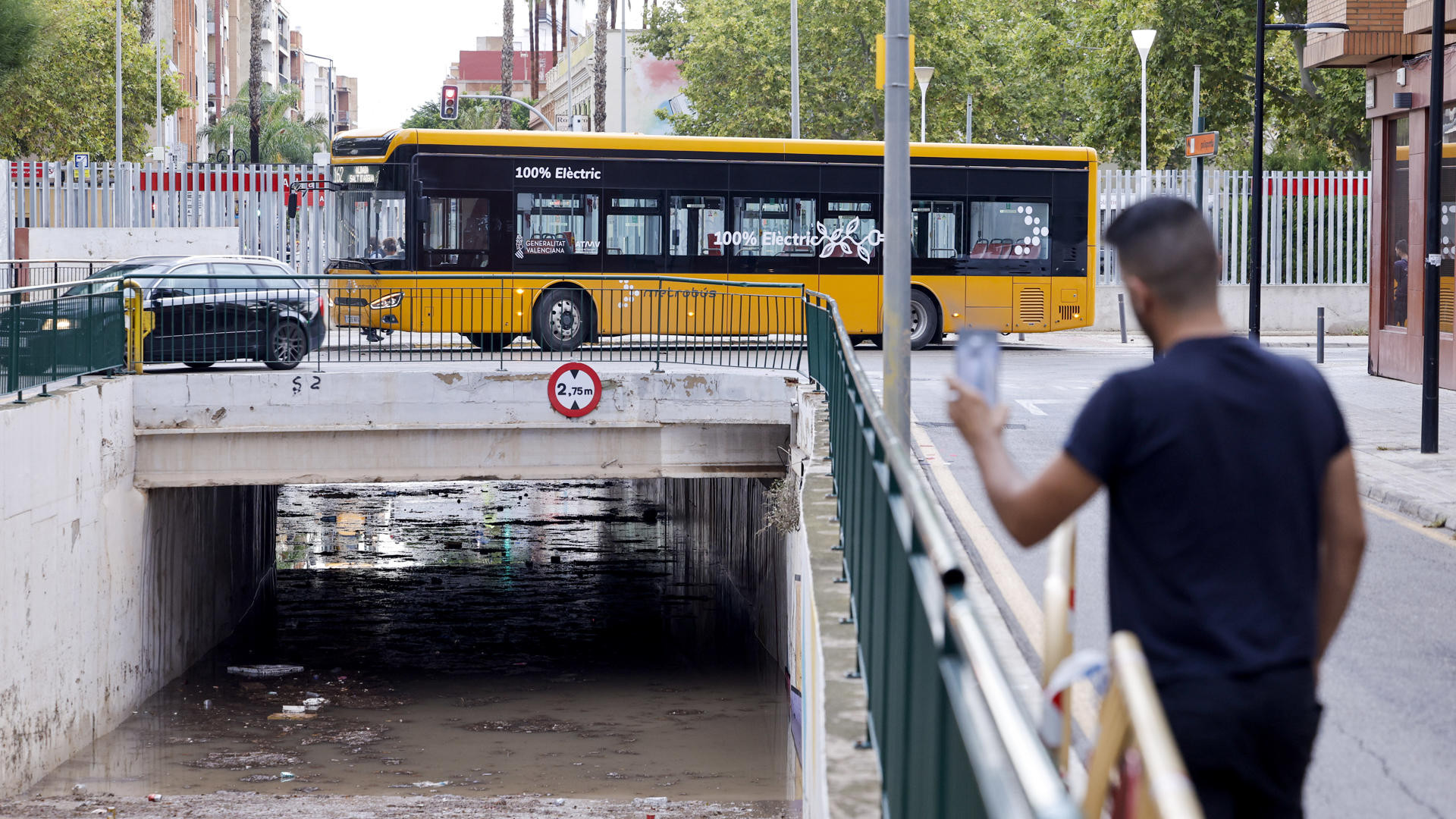 Valencia afronta un martes con alertas naranjas y amarillas, mientras Baleares registra decenas de incidencias por inundaciones