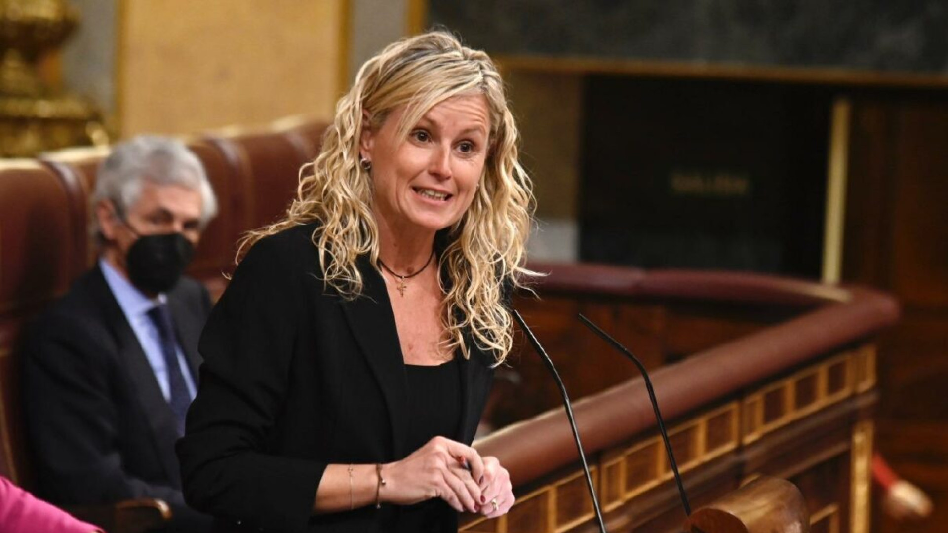 Montse Mínguez, portavoz del PSOE, en COPE: "No porque haya dinero en efectivo es siempre dinero negro. El informe de la UCO no es un informe de un juez"