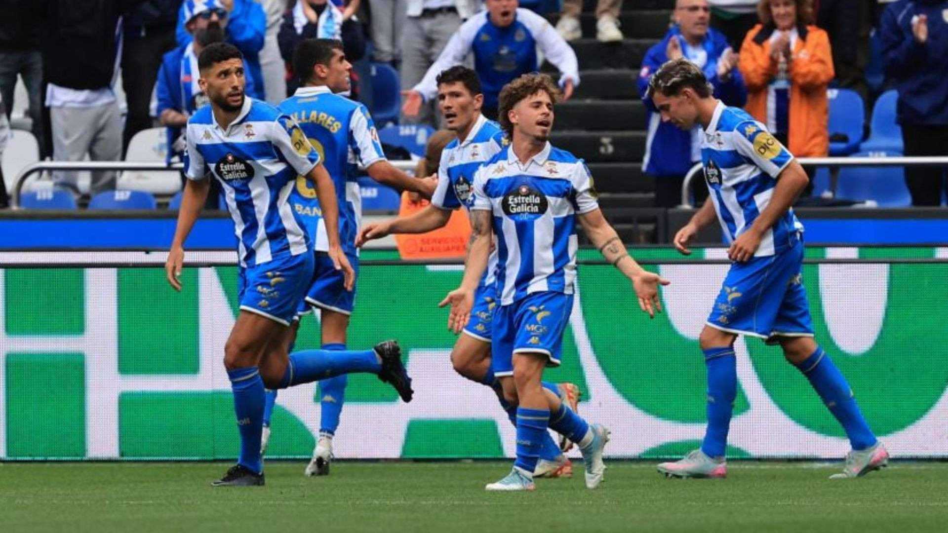 Un golazo de Yeremay mantiene invicto al Deportivo