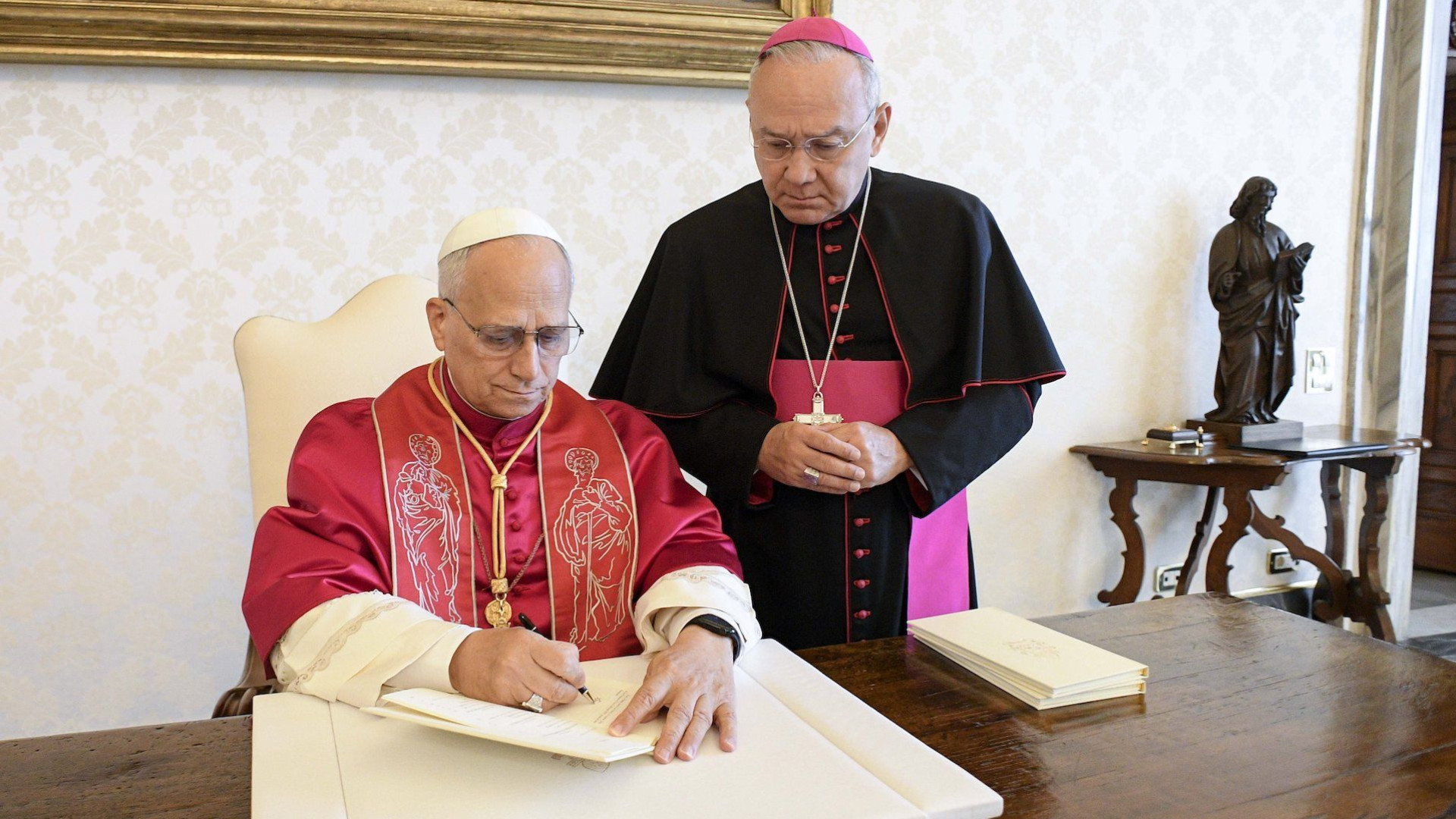 El Papa León XIV recuerda el "vínculo inseparable entre nuestra fe y los pobres" en su primer gran documento