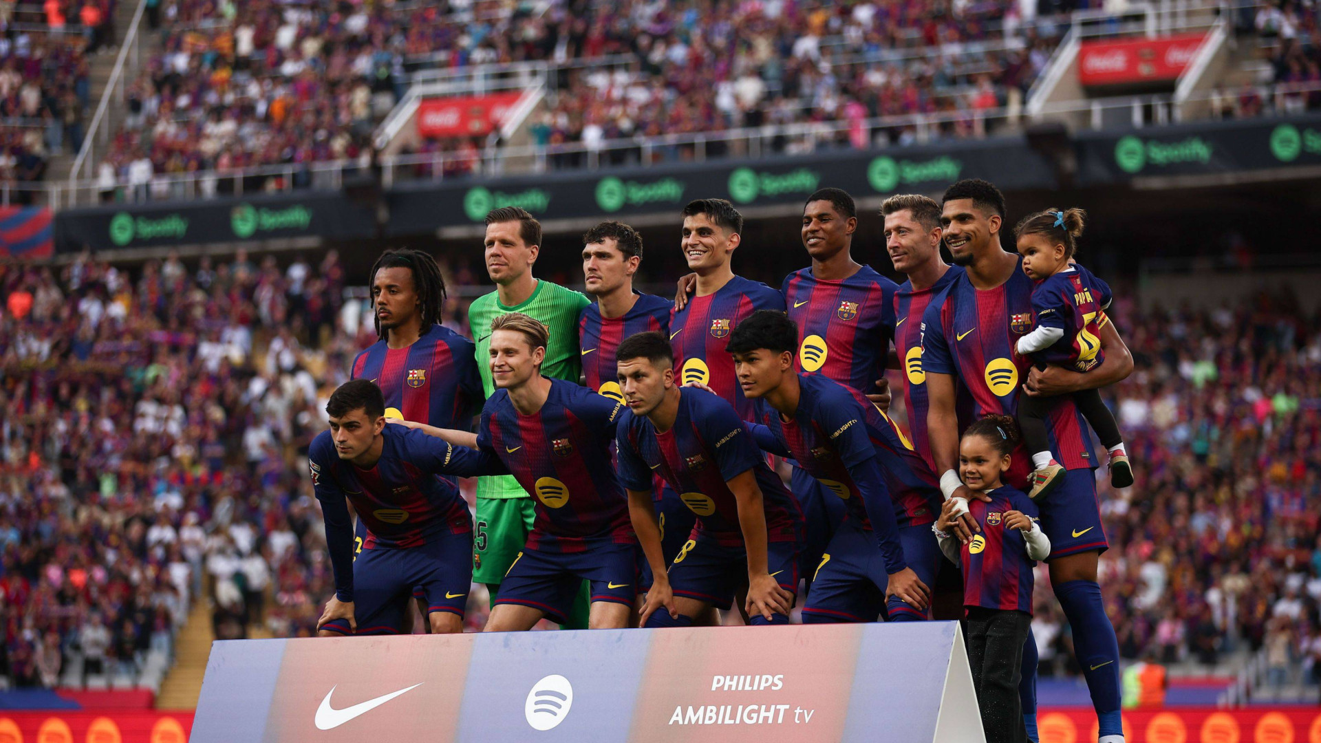 El Barça comienza a vender un abono de temporada para Montjuic... y el Camp Nou