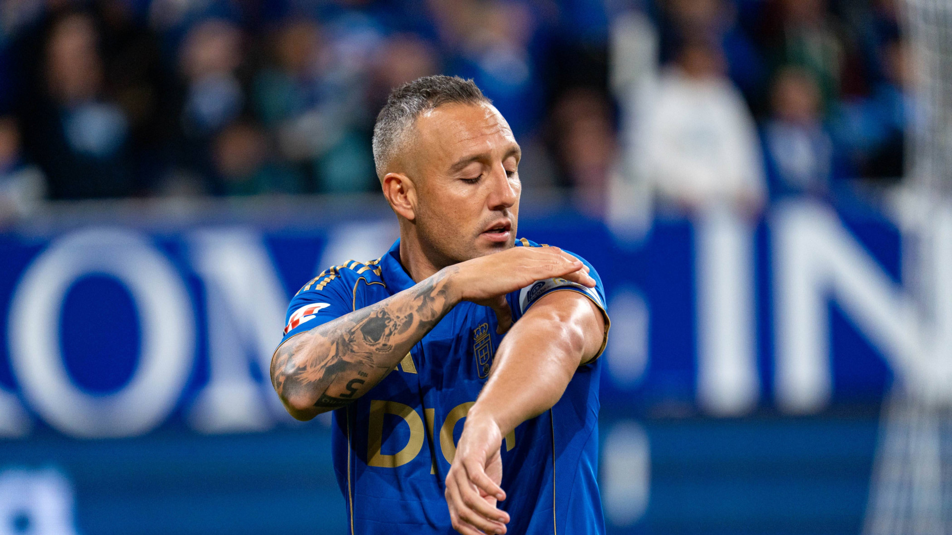 La dura respuesta de Santi Cazorla a los que le acusan de estar detrás del despido de Paunovic: "No sé quién me da más lástima"