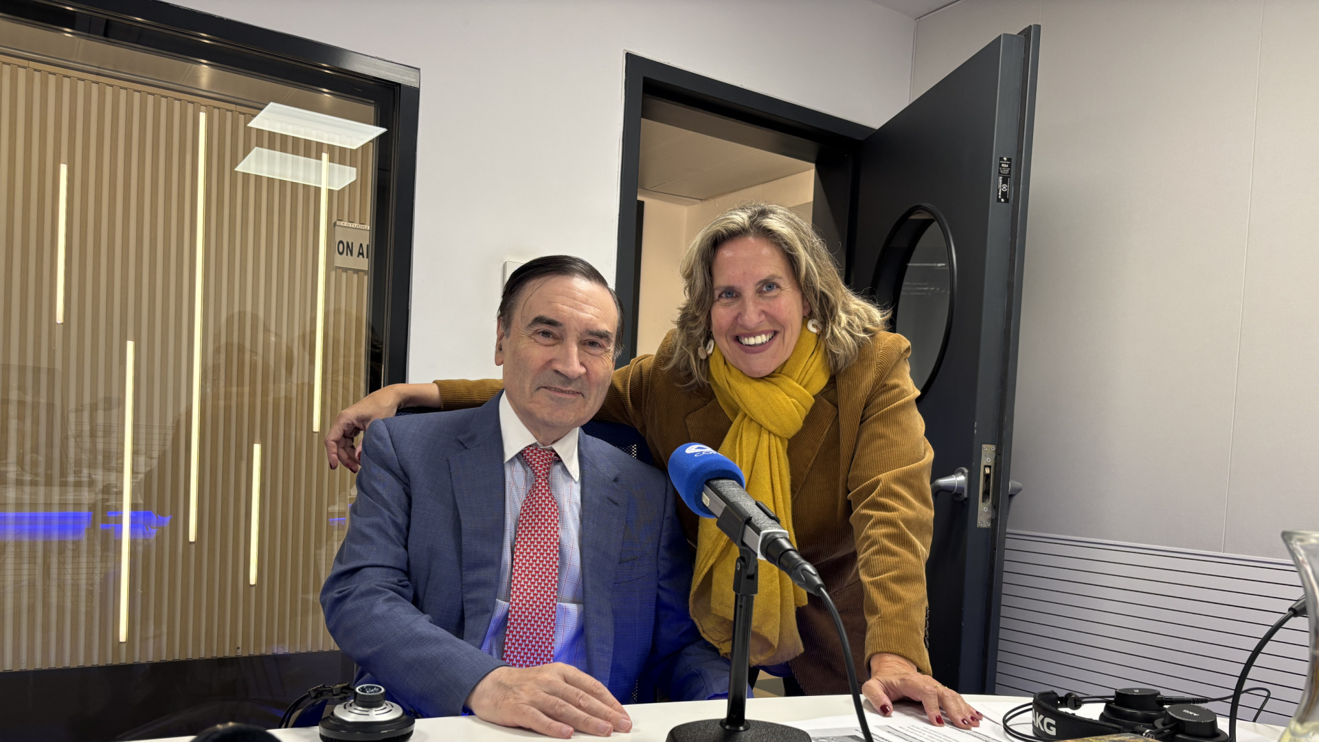 Pedro J. Ramírez, con López Schlichting: "Lo que más me indigna y me anima a combatir y denunciar sus abusos, es que Pedro Sánchez diga que no tiene fecha de caducidad"