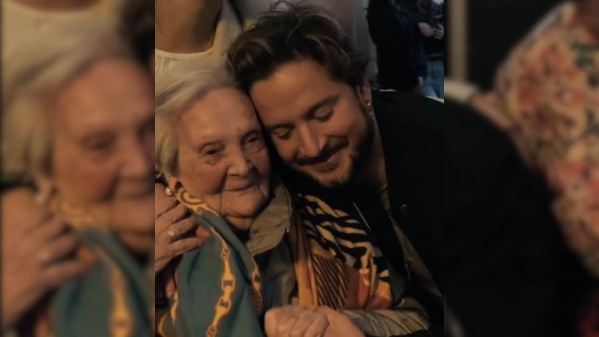 Conchita (99), conmovida por el gesto que tiene Manuel Carrasco con ella: "Tú sabes la alegría más grande que me das"
