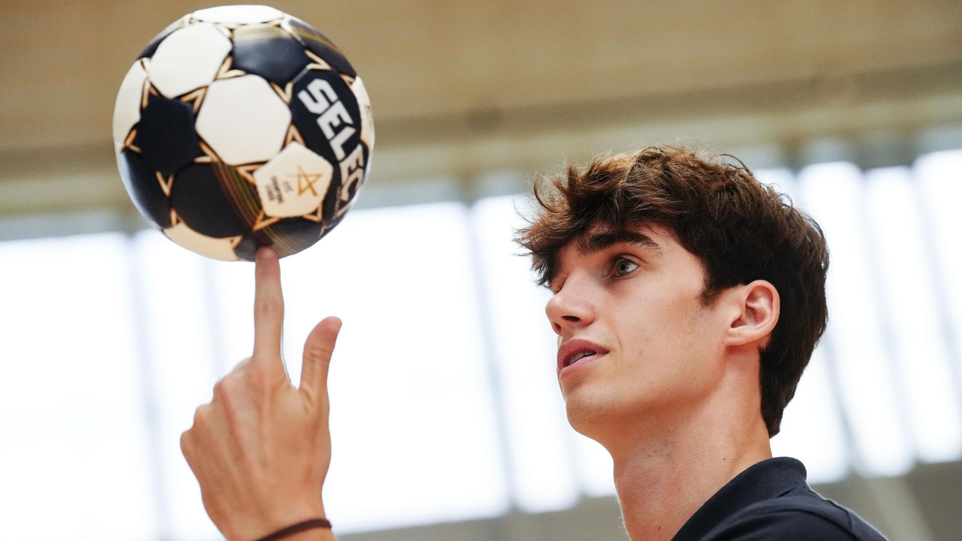 Pablo Urdangarin debuta en una lista de la Selección Española de Balonmano