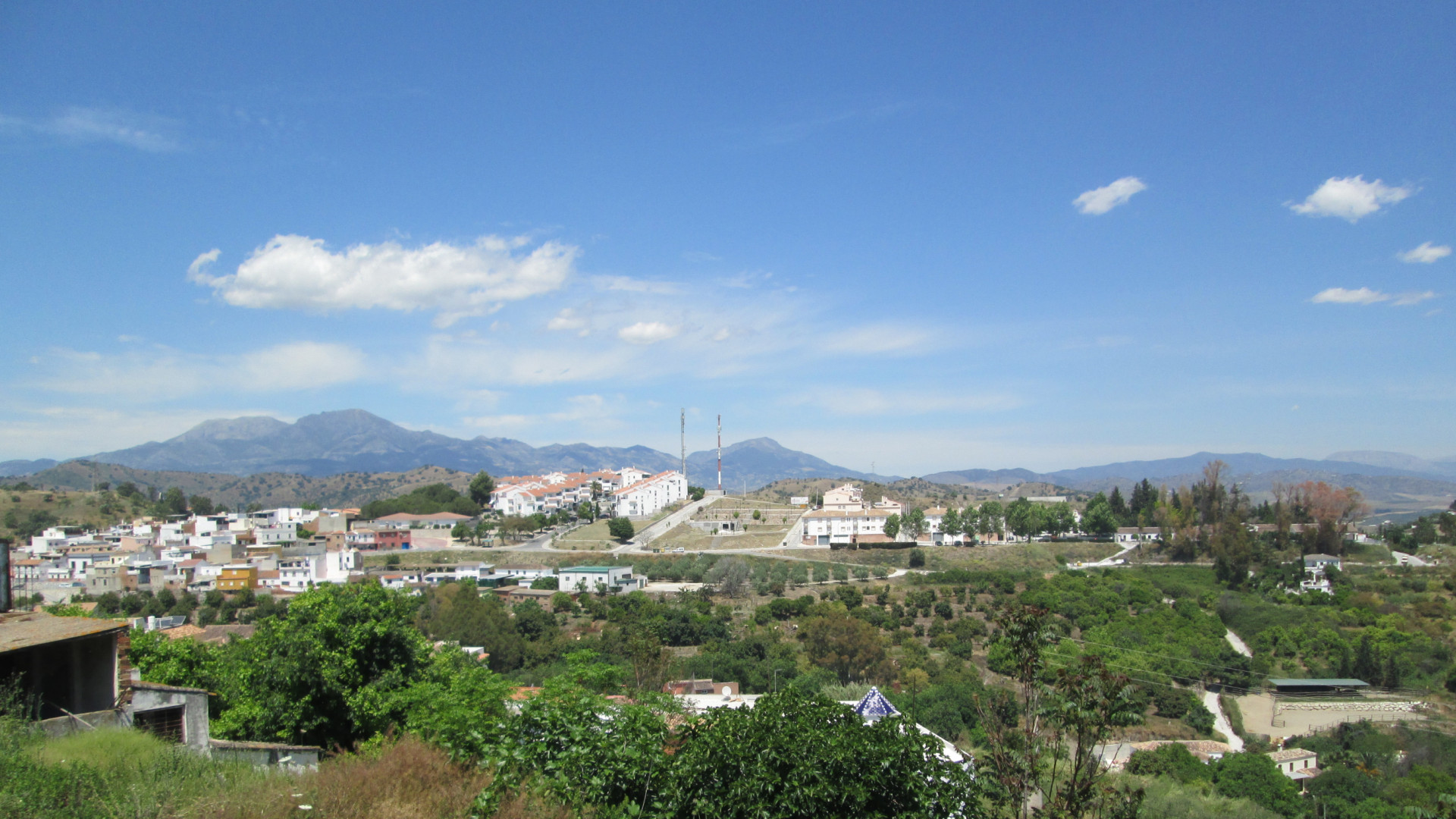 Hallan los cadáveres de una pareja en una infravivienda en una zona rural de Coín