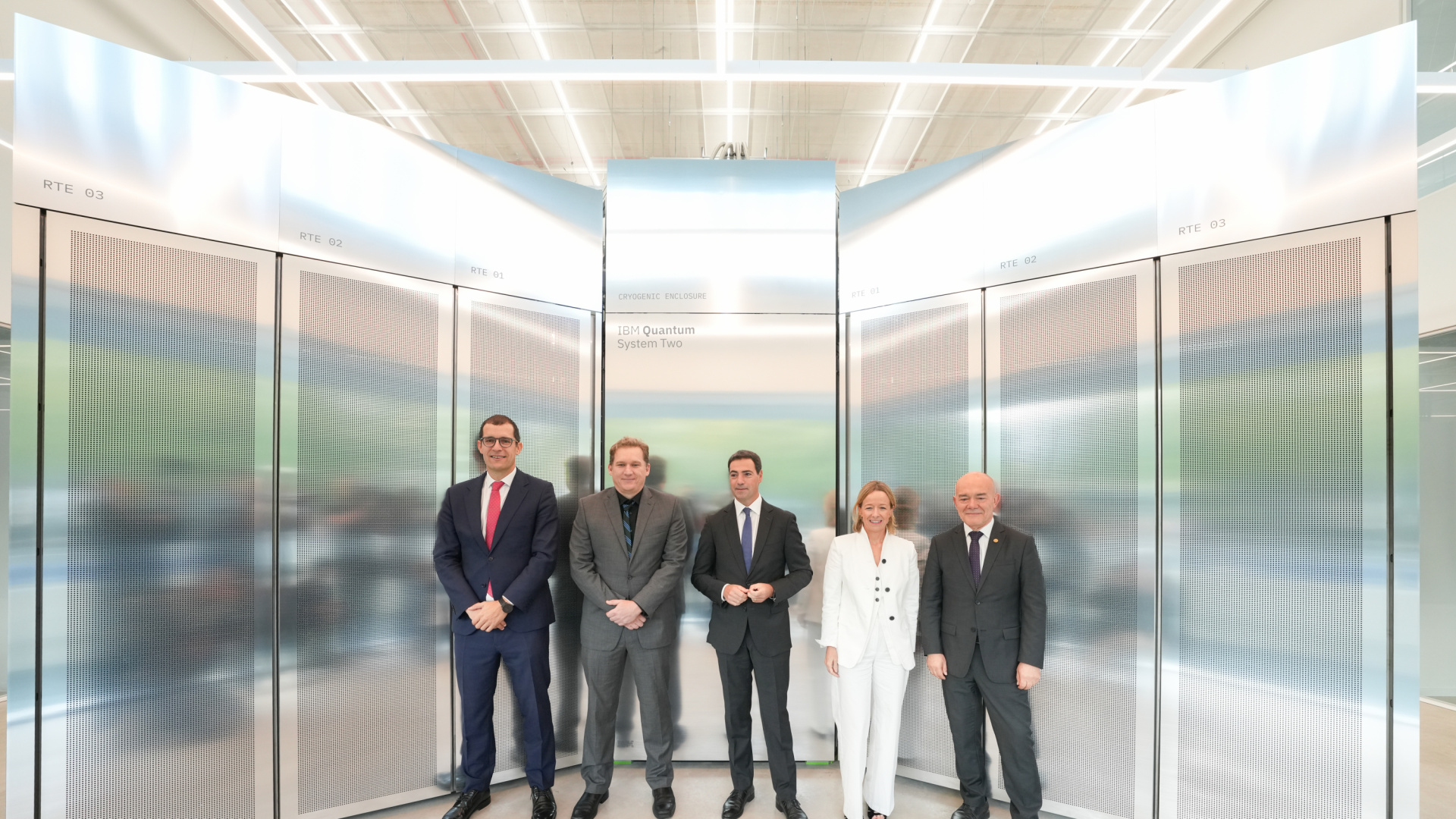 Euskadi inaugura una nueva era tecnológica gracias al superordenador cuántico que IBM ha puesto en marcha en San Sebastián