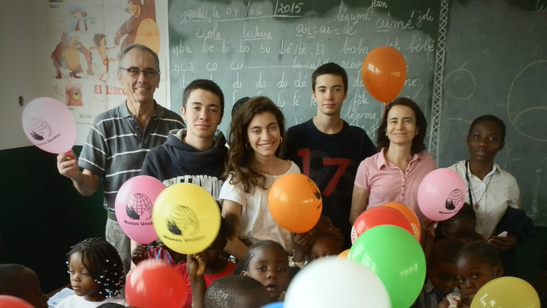 La misionera que se fue al Congo a dar clase y terminó montando cooperativas para mujeres: "El dinero llega"