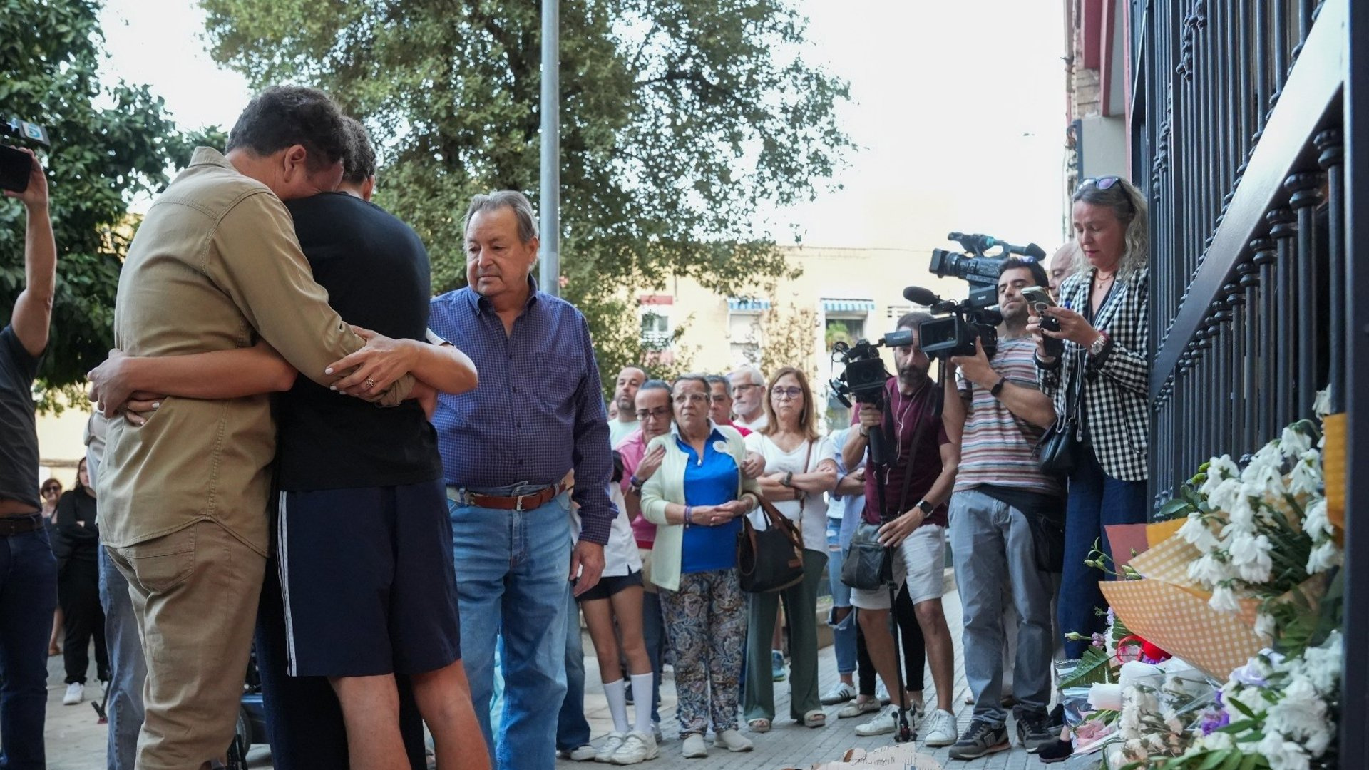 José Manuel López, presidente de Trencants y padre afectado por el bullying: "Es la muerte de una niña que se parece a mi hija"